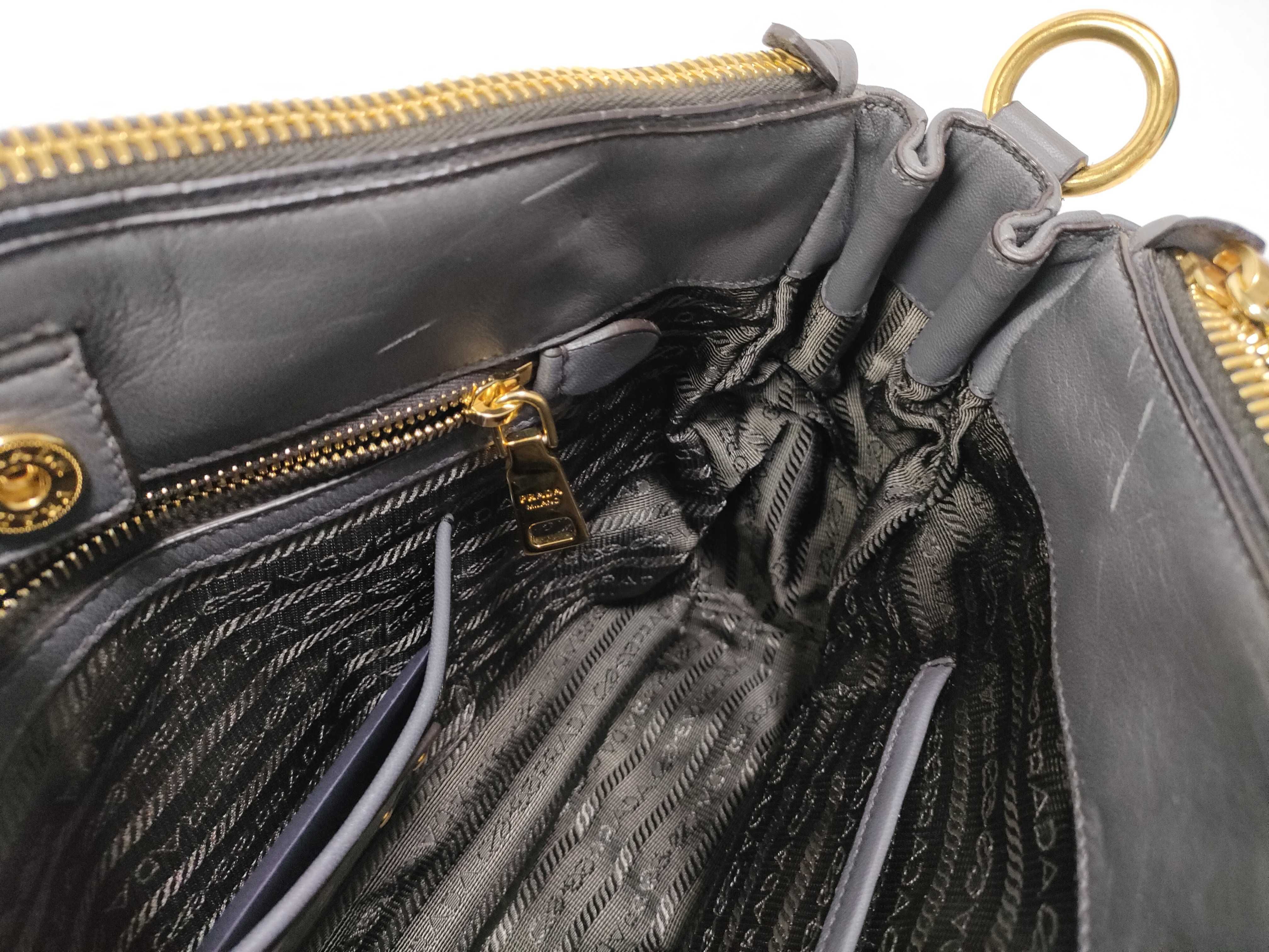 Leather Grey Nappa Gaufre 2-Way Handbag with Stitching Tag — view 13