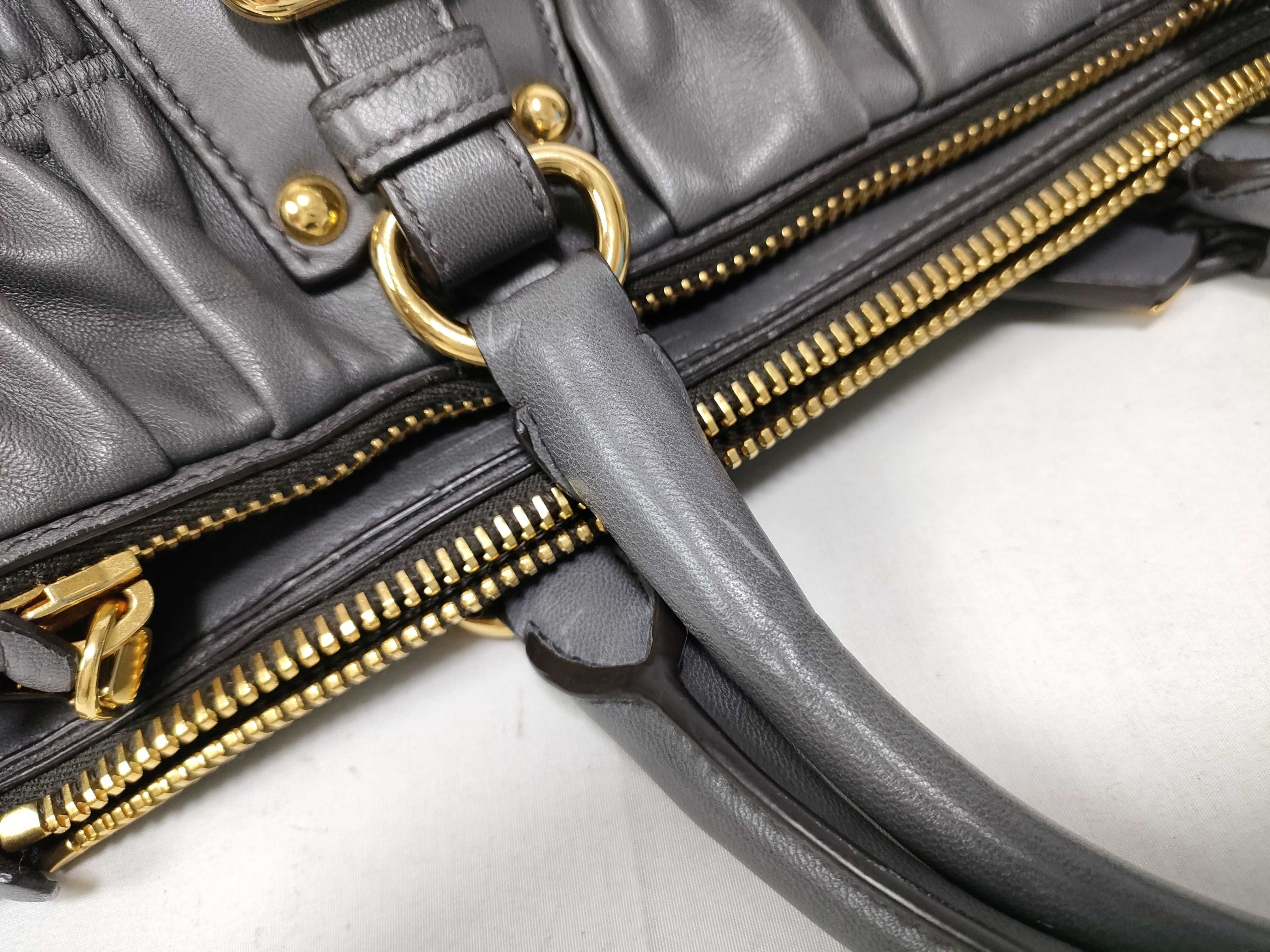 Leather Grey Nappa Gaufre 2-Way Handbag with Stitching Tag — view 7
