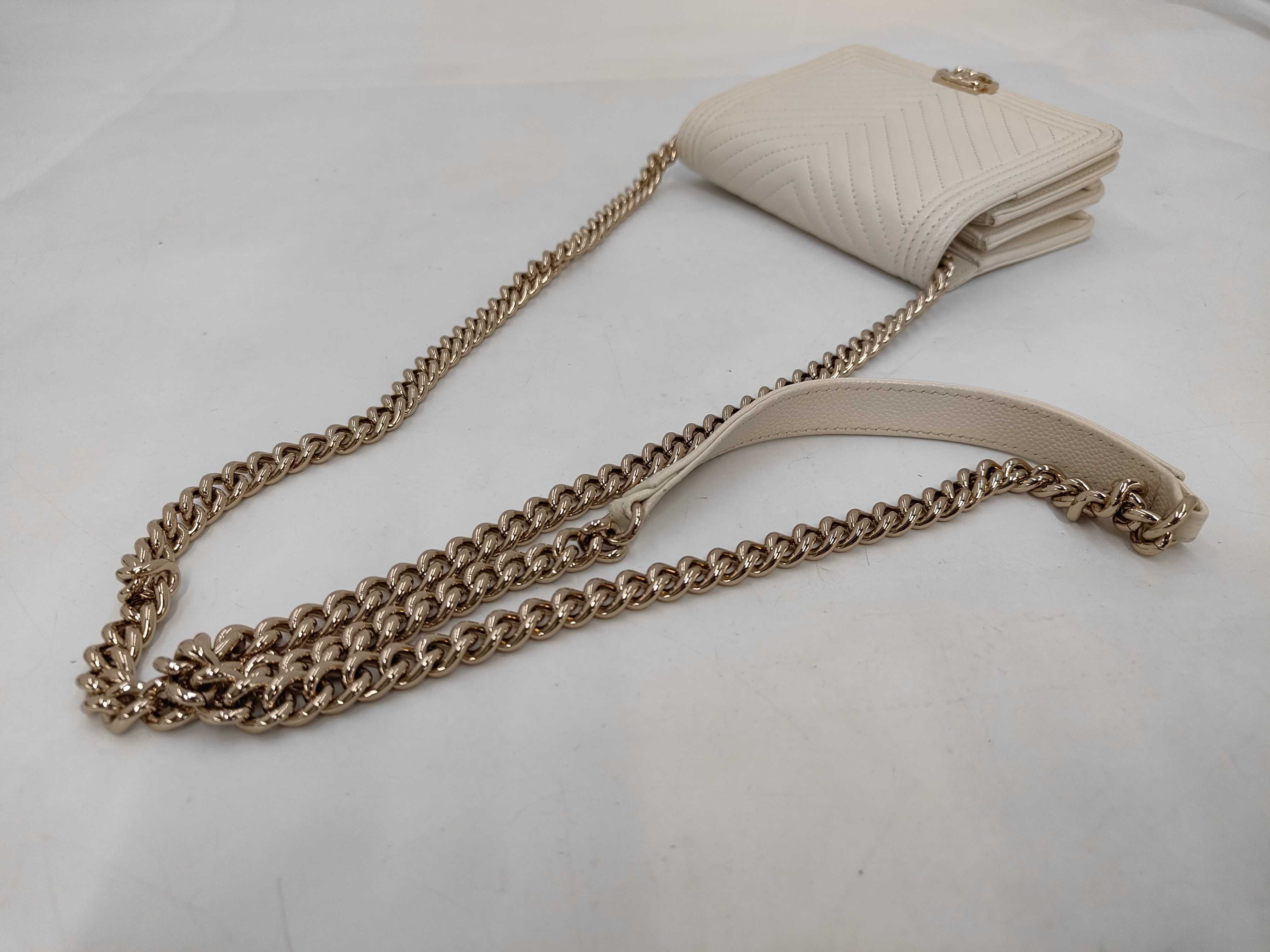 BAG BOY CAVIAR SKIN WALLET ON CHAIN ​​WHITE NO.31 Shoulder Bag — view 3