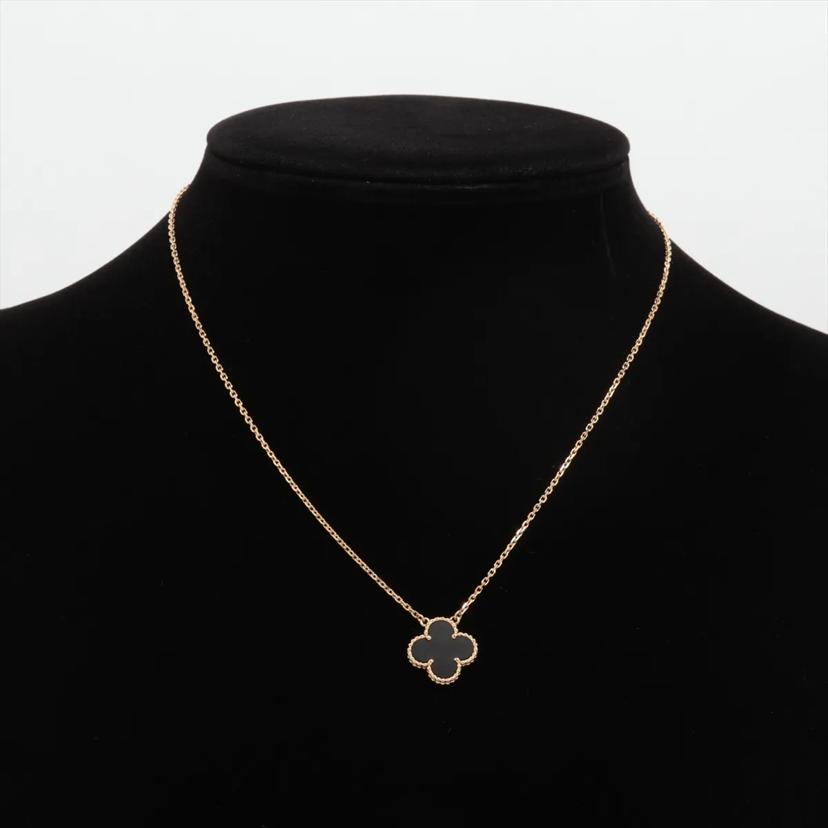 Vintage Alhambra Onyx Necklace 750 (Yellow Gold) 5.1g JB336304 (Stone has — view 5