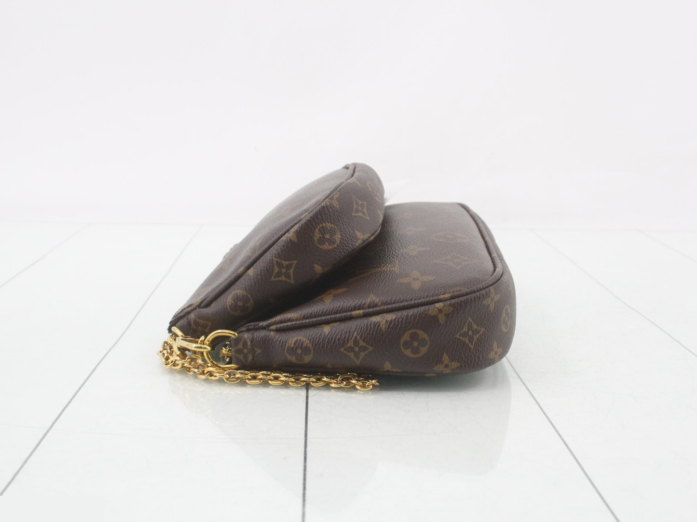 Multi Pochette Accessoires Khaki 2-Way Shoulder Bag — view 4