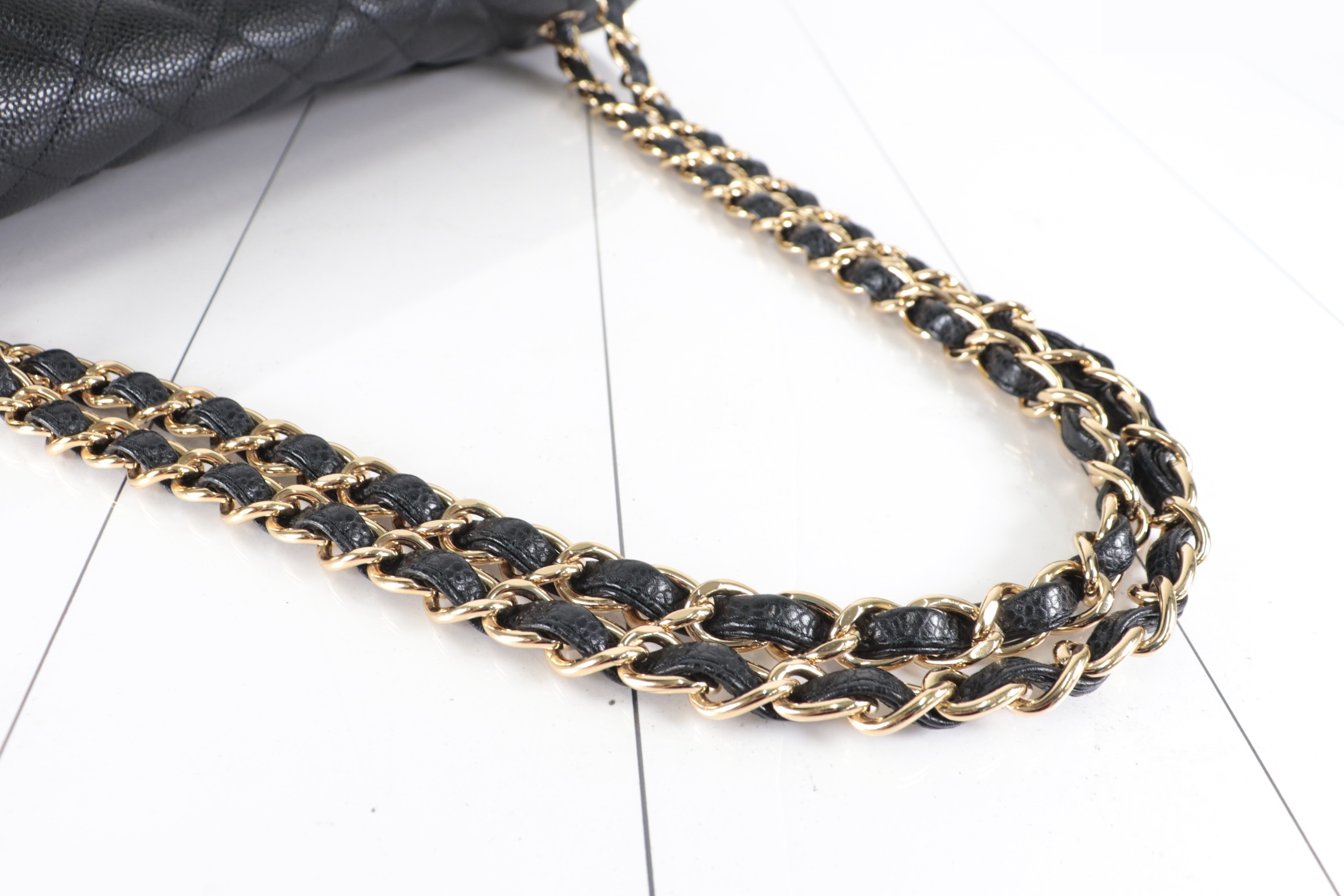 Dekamato Caviar Chain Shoulder Bag, Series 30s — view 8