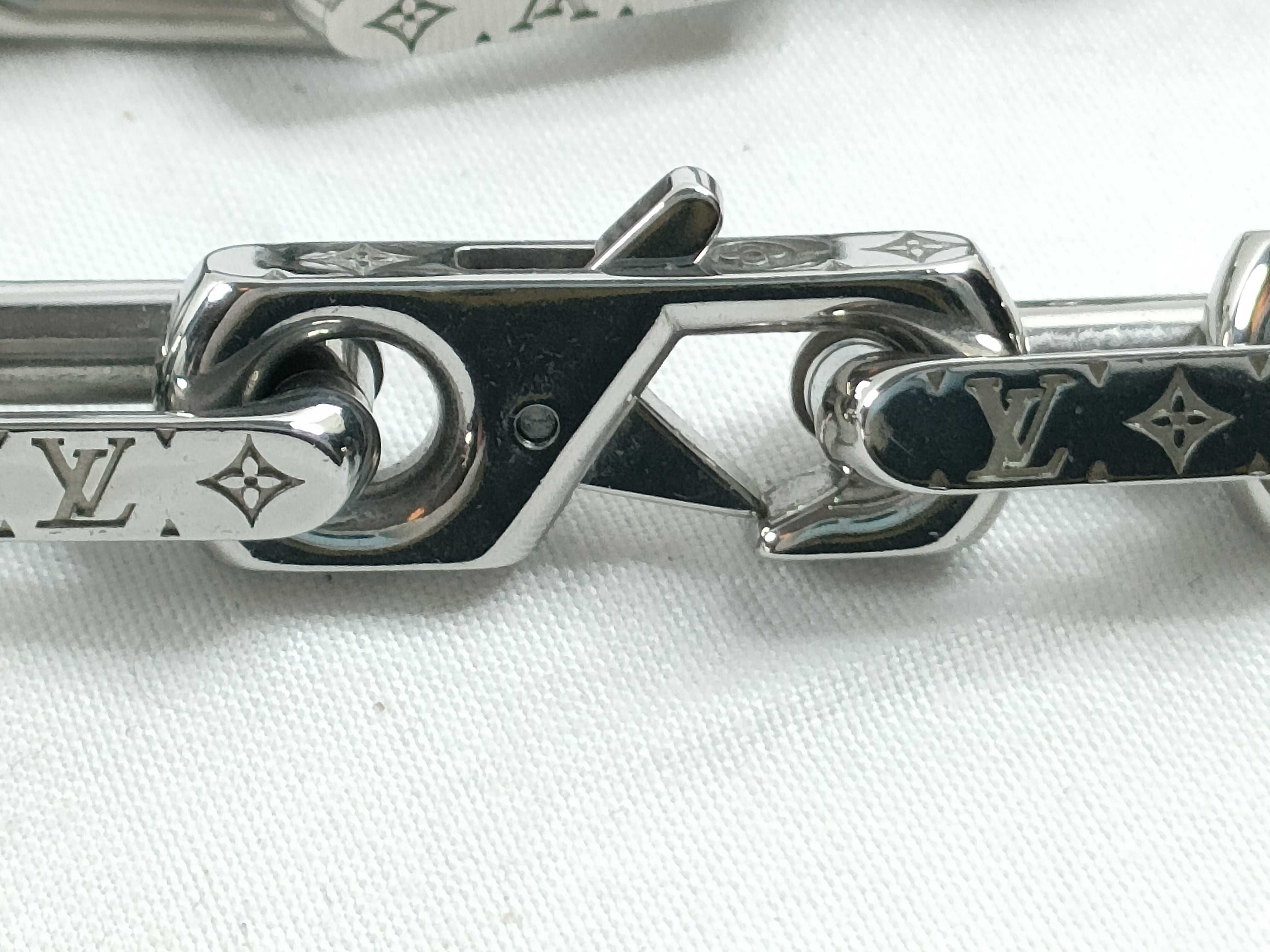 LV Chain Monogram Necklace M00307 Necklace — view 5