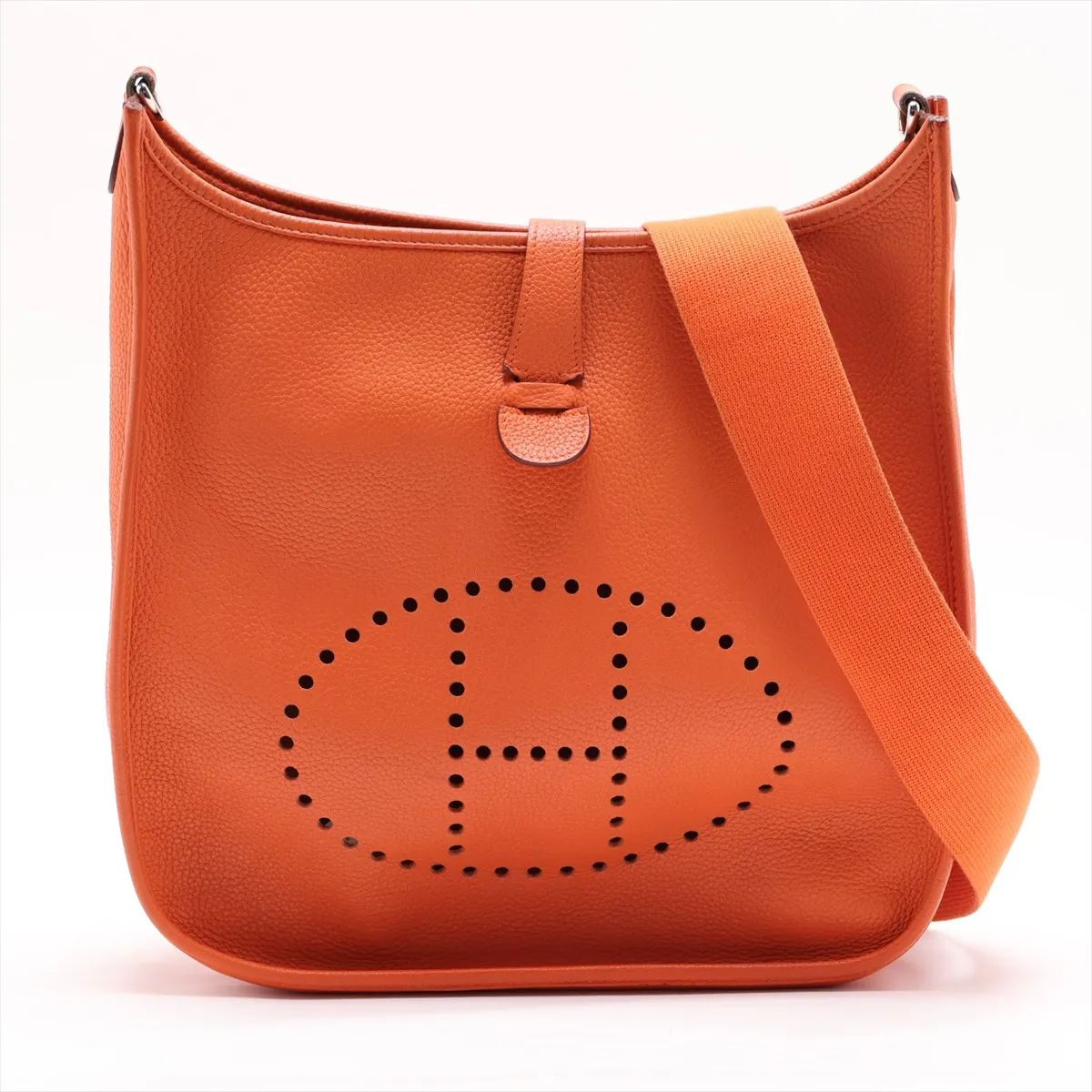 Evelyne 3 33 GM Taurillon Clemence Orange Silver Hardware P:2012