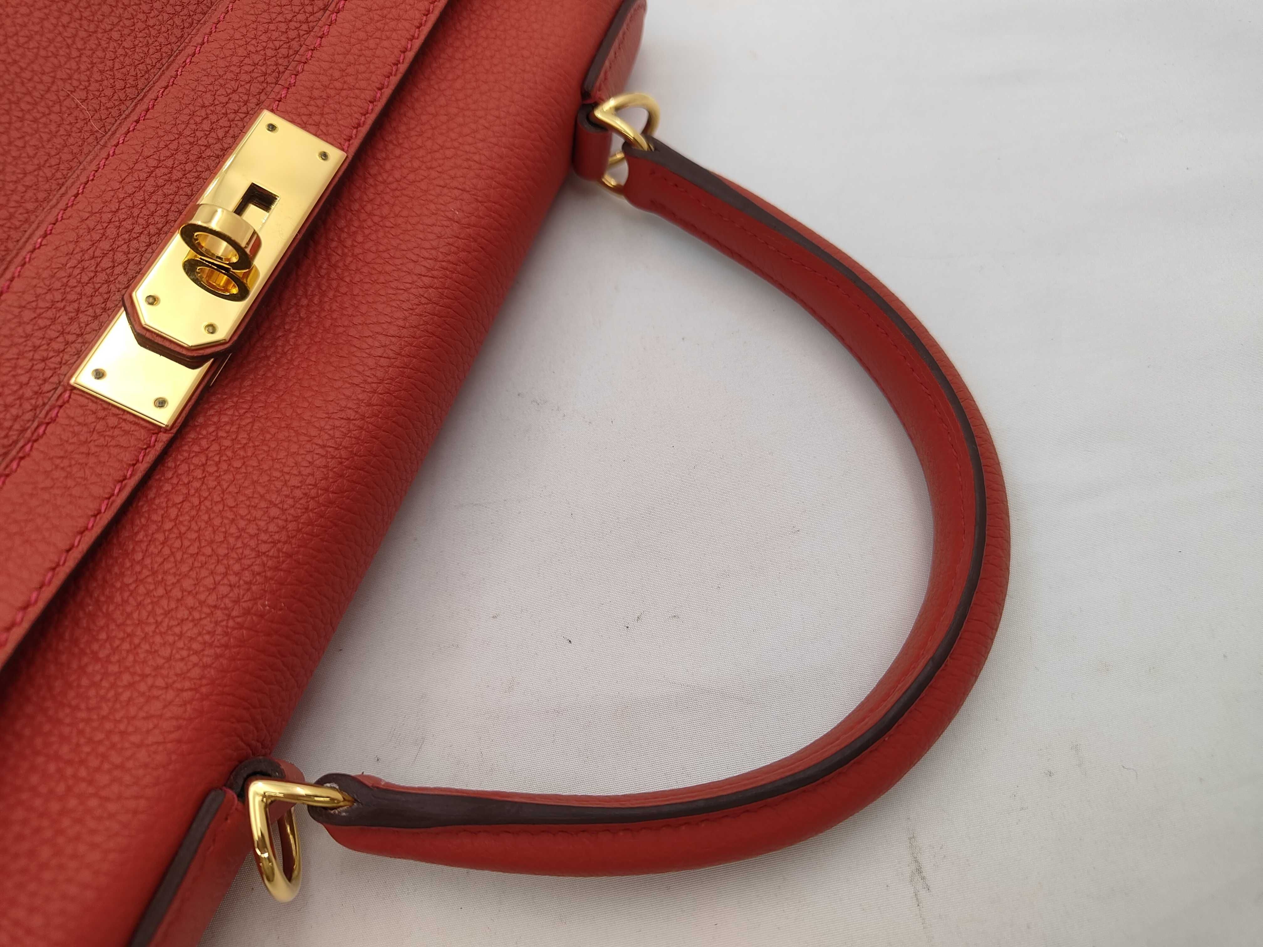 Kelly 28 Red Handbag — view 3