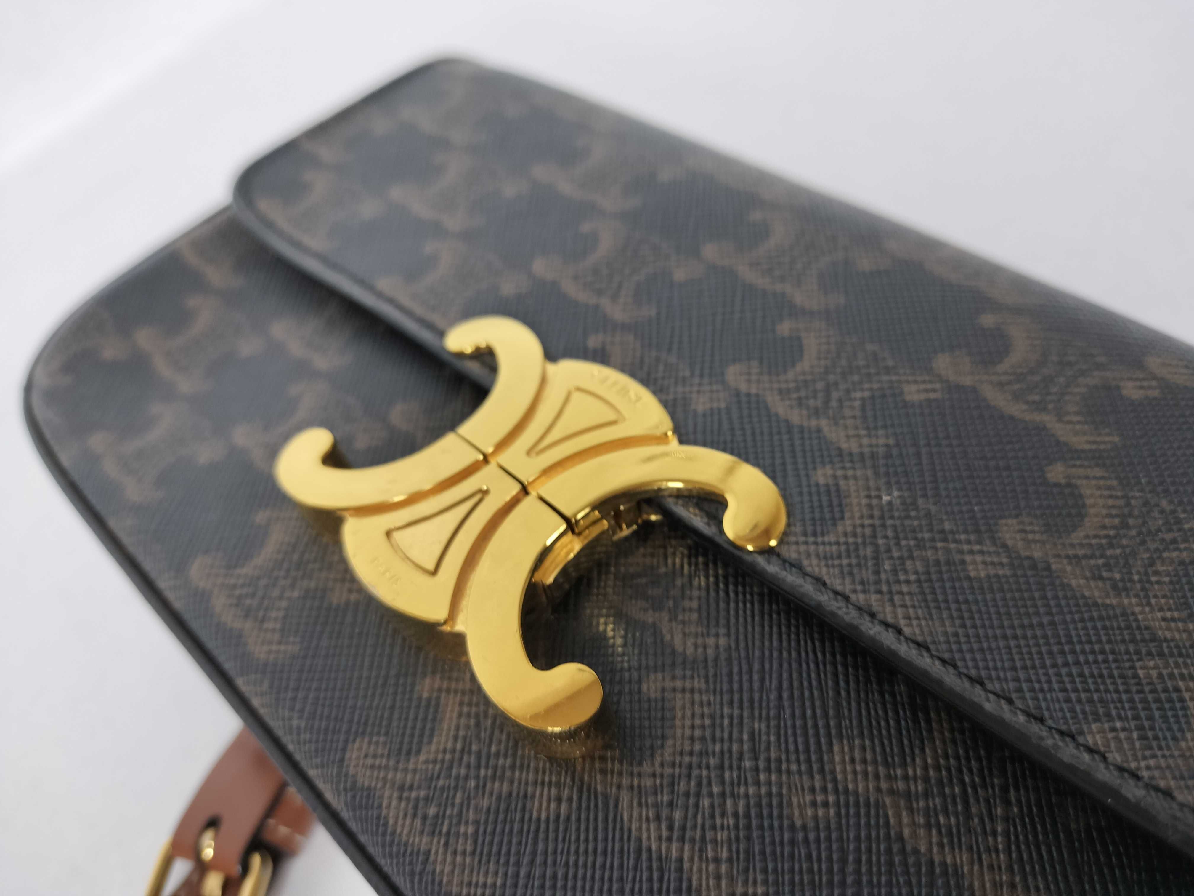 Claude Triomphe Gold Shoulder Bag — view 8