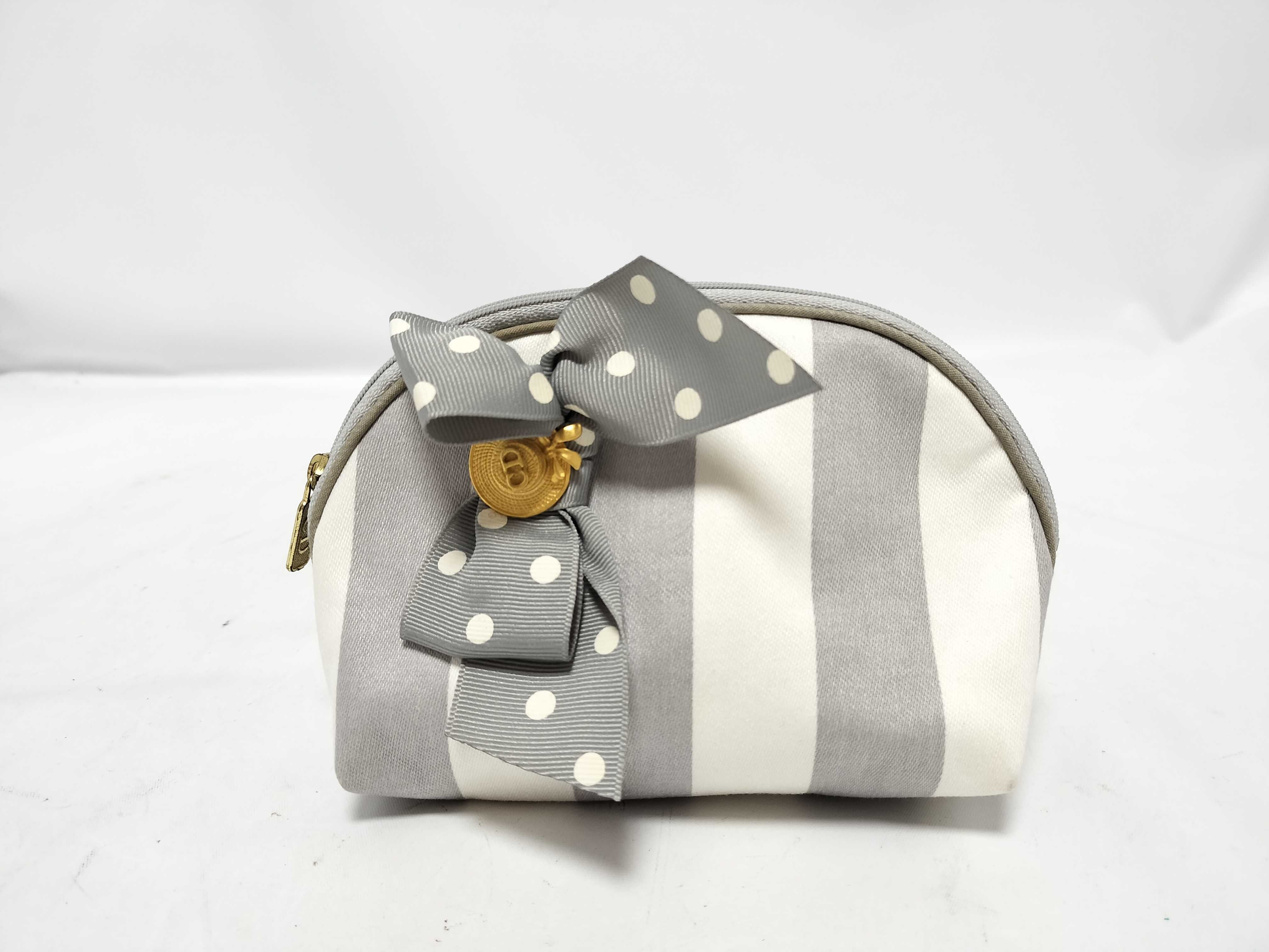 Pouch