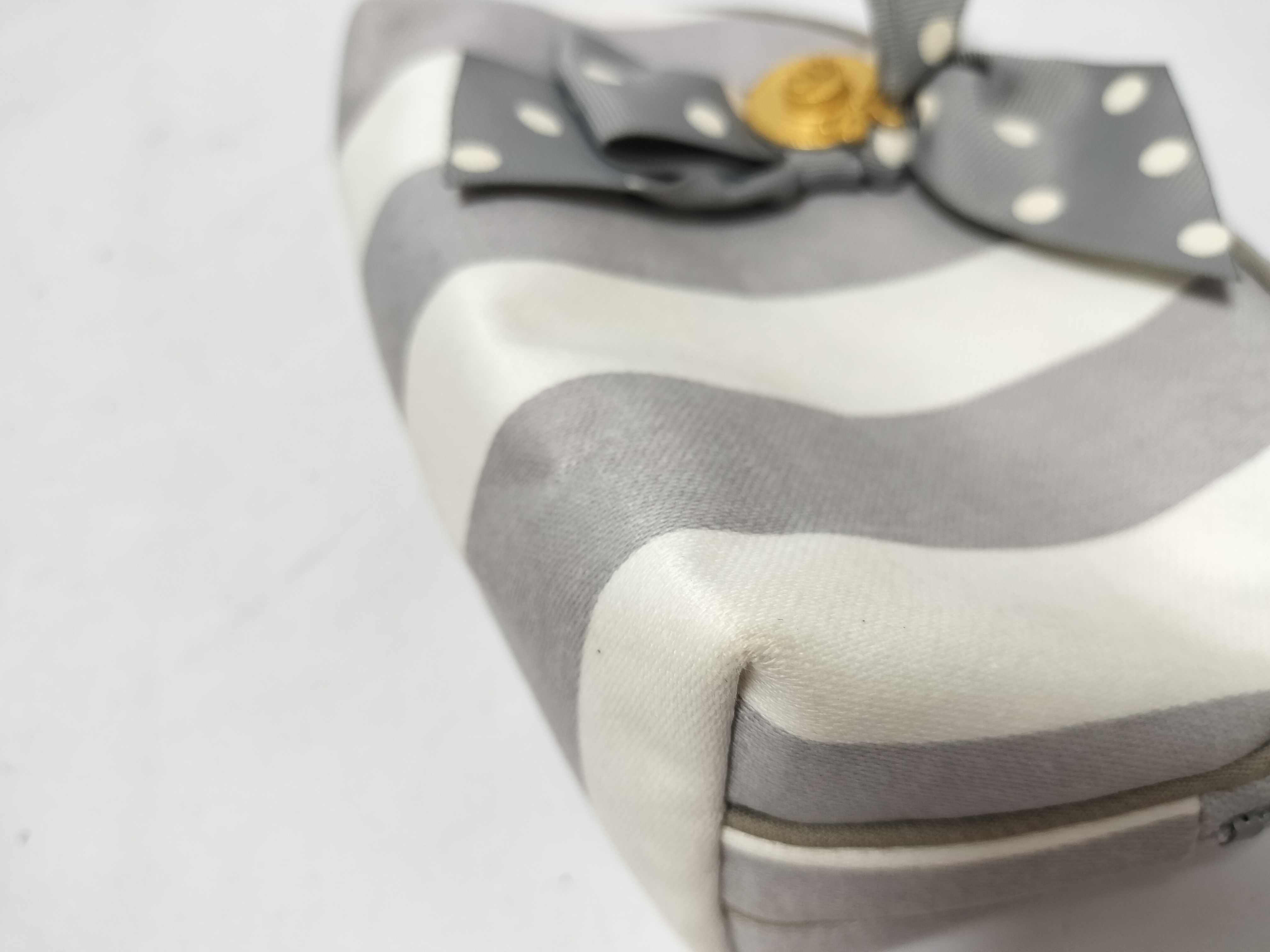 Pouch — view 6