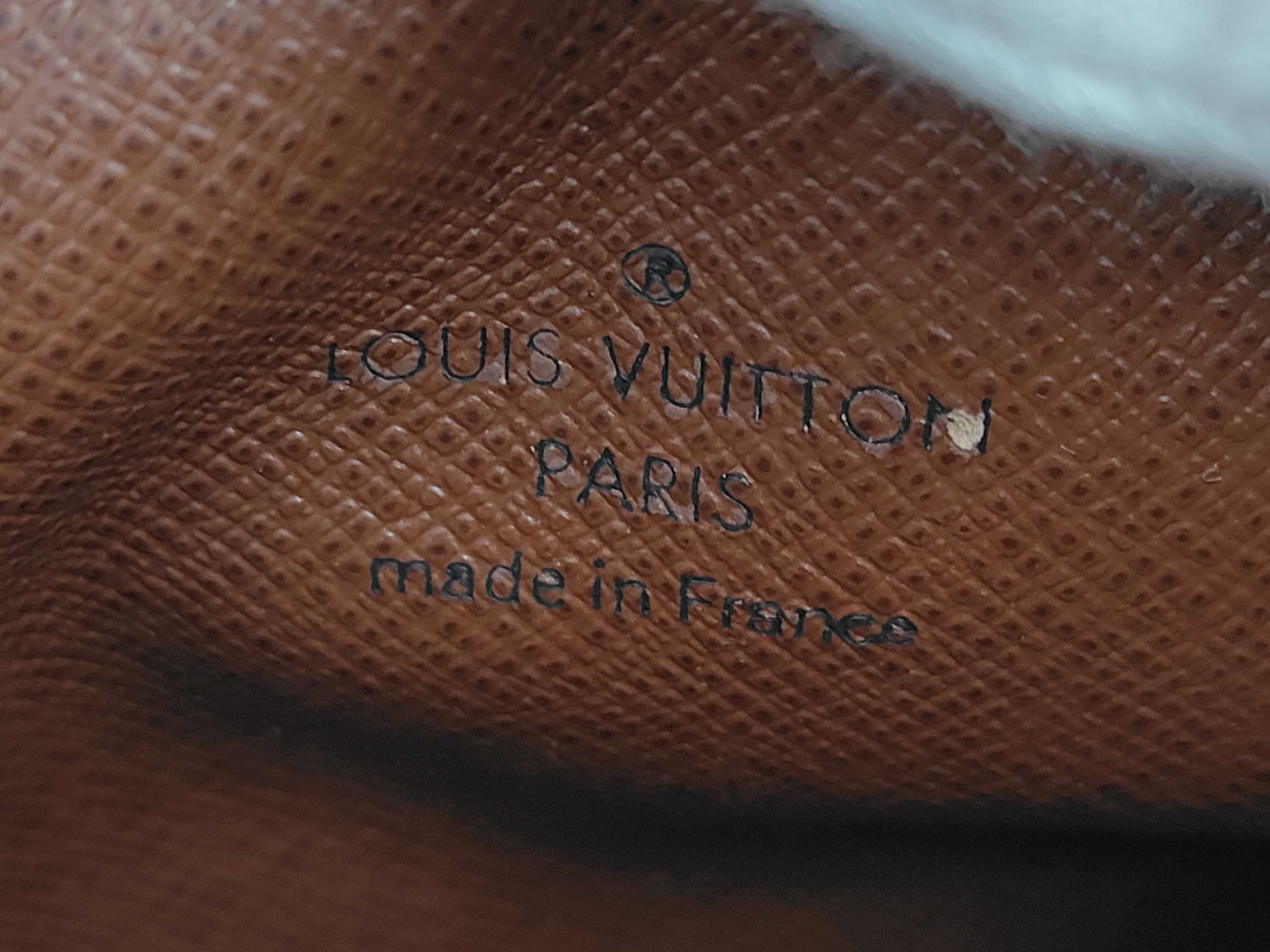 Monogram Louis Vuitton Monogram Danube TH2009 Shoulder Bag — view 9