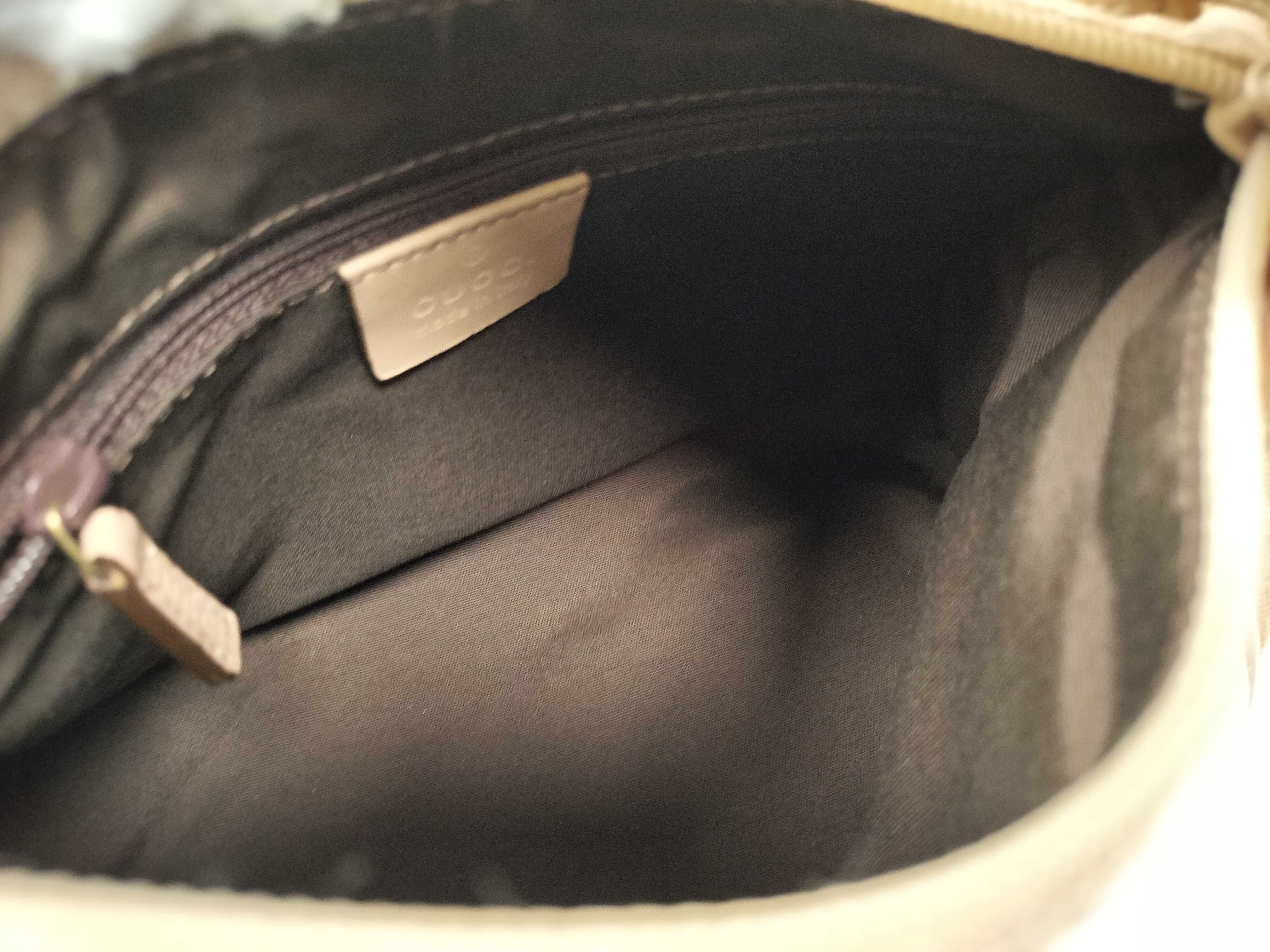 GG Canvas One-Shoulder Bag — view 11