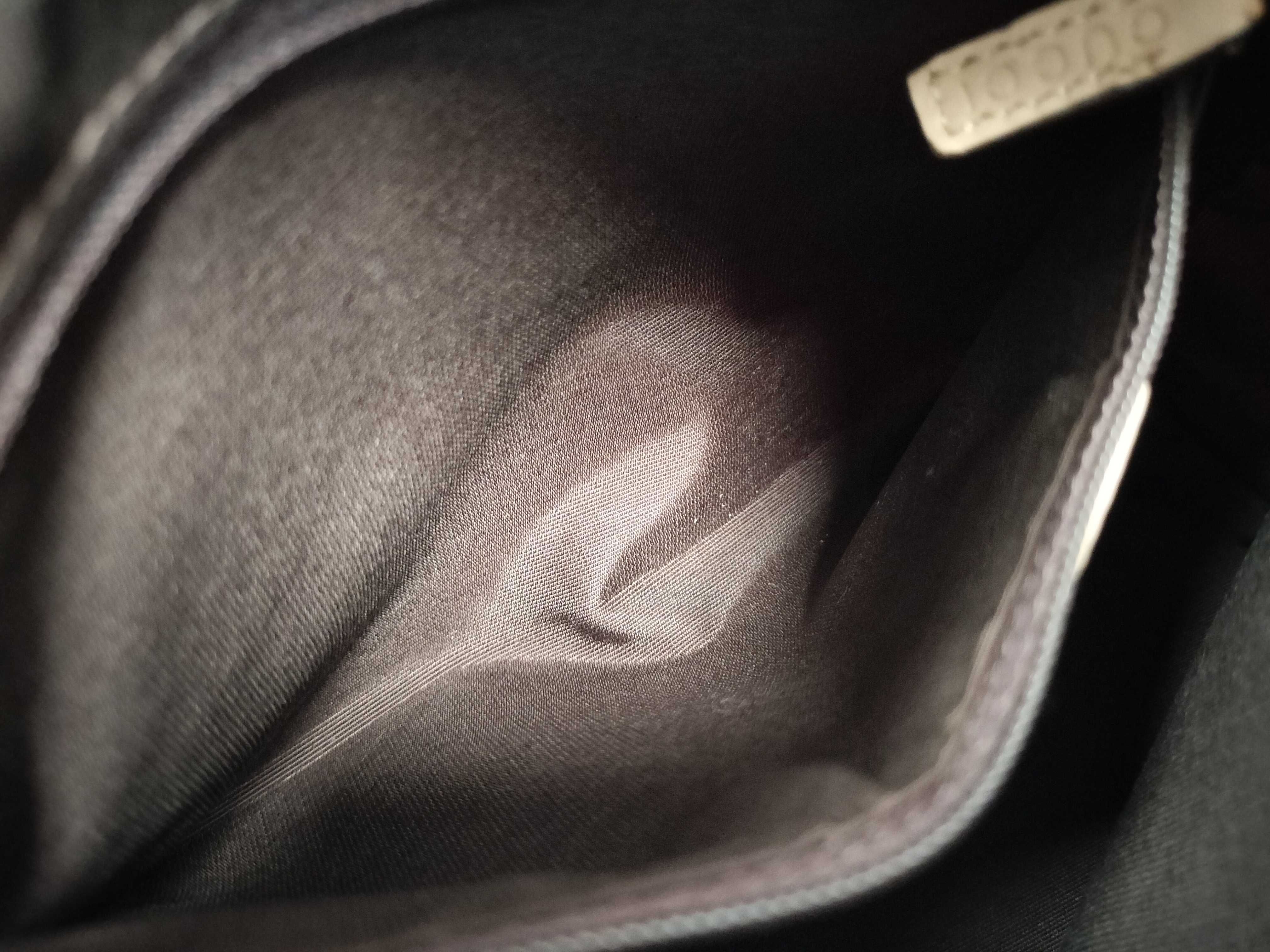 GG Canvas One-Shoulder Bag — view 12