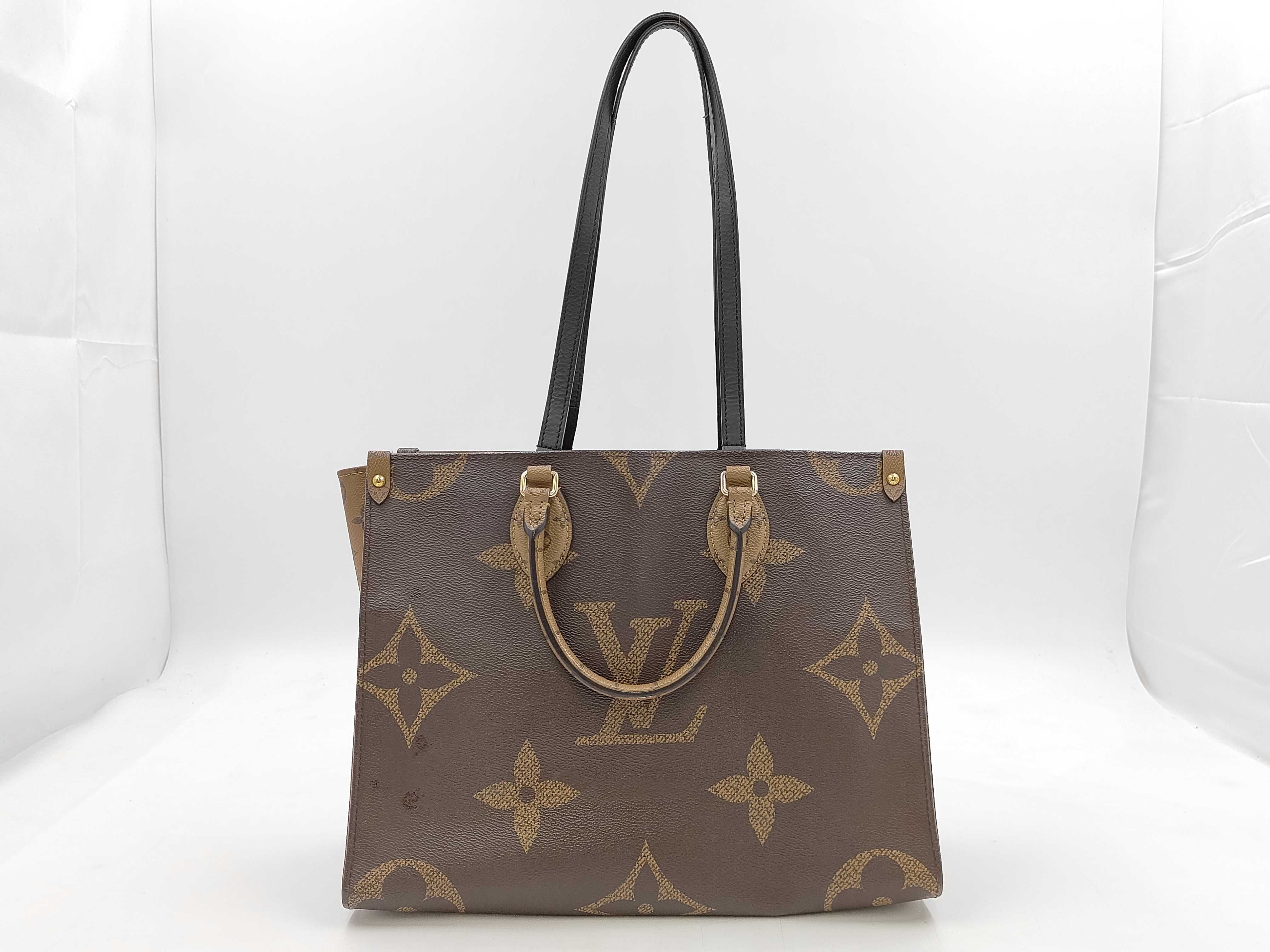 Monogram Giant Reverse OnTheGo M45321 Tote Bag