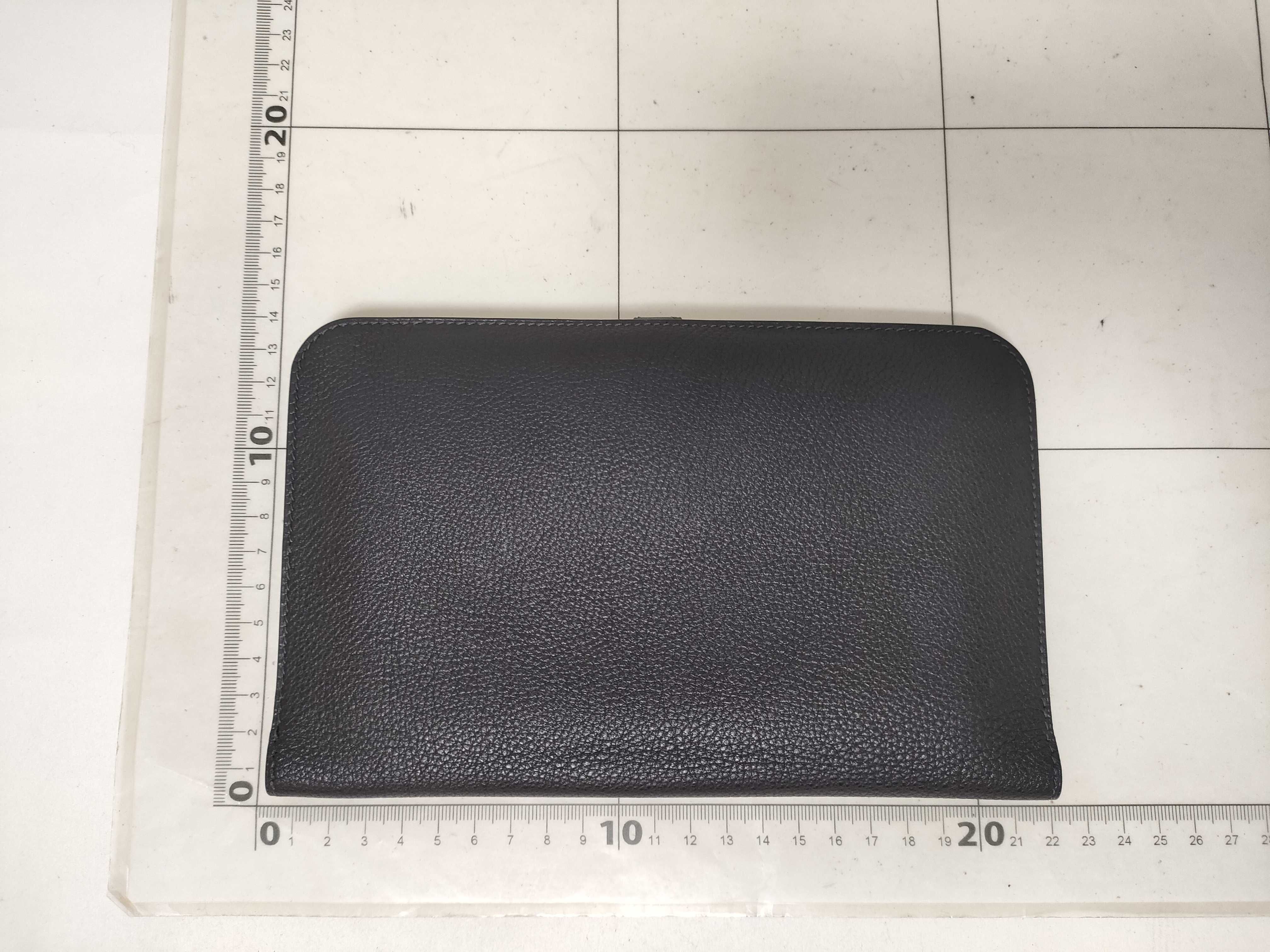 Dogon Duo GM Taurillon Leather Wallet (C stamp) — view 2