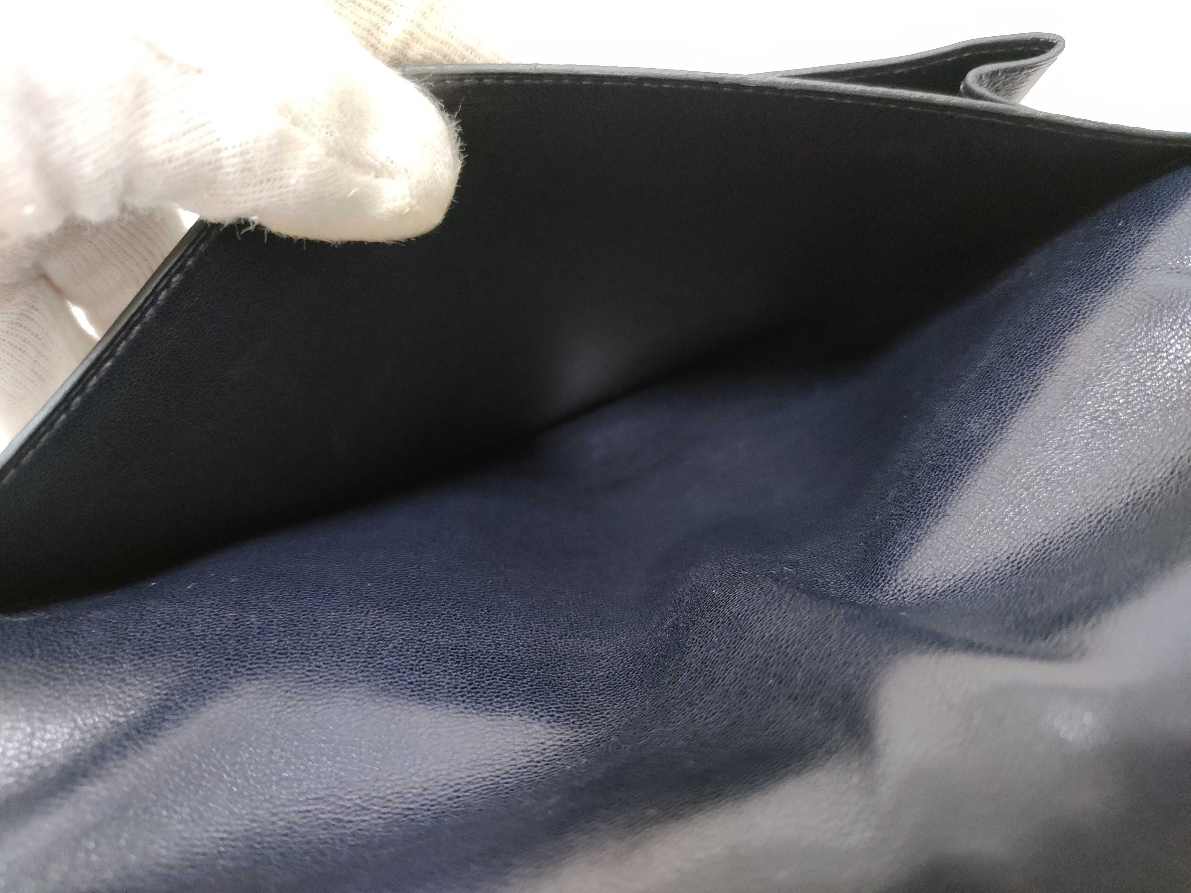 Dogon Duo GM Taurillon Leather Wallet (C stamp) — view 9