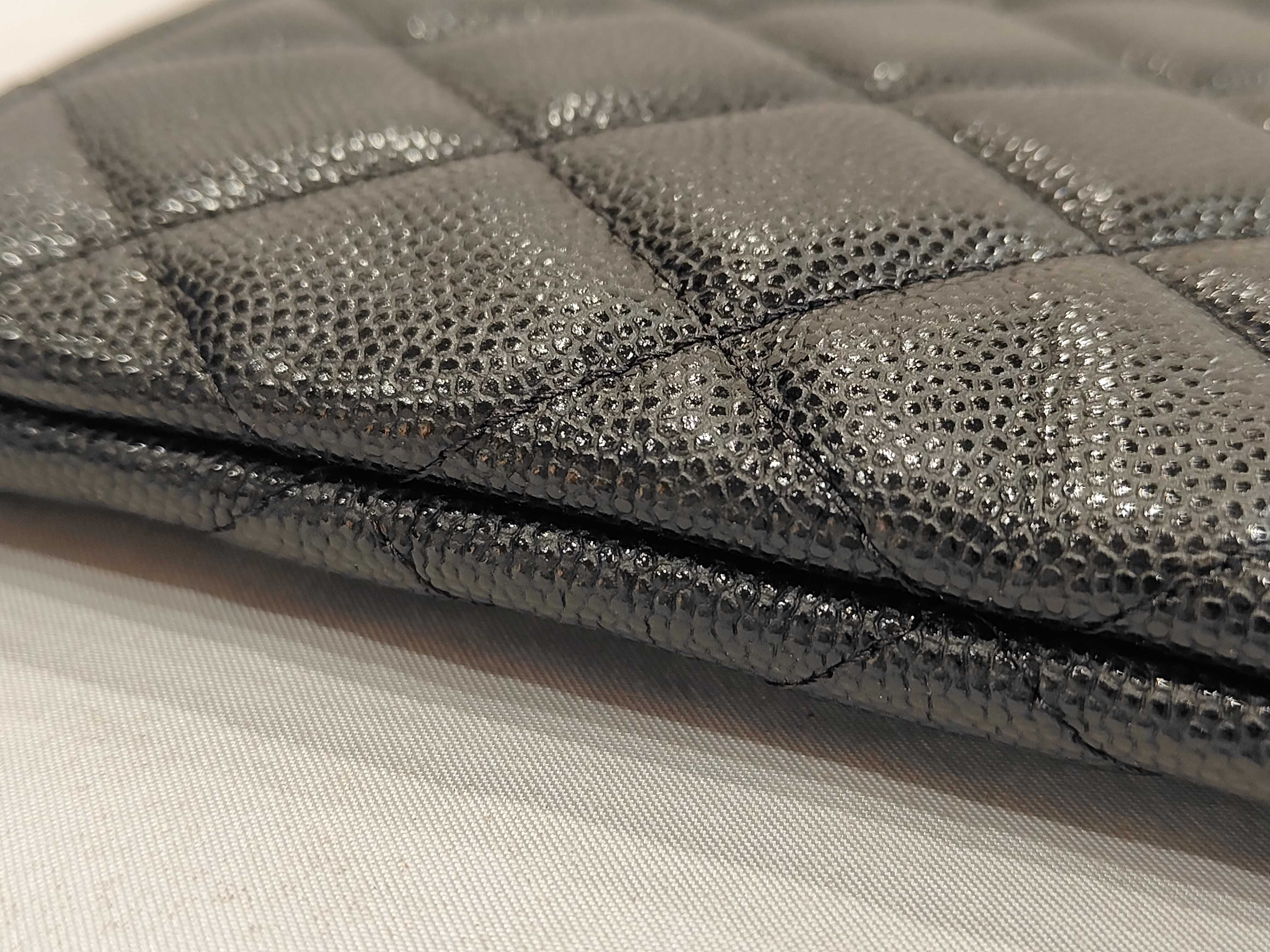 Caviar Skin Mat Pouch — view 13
