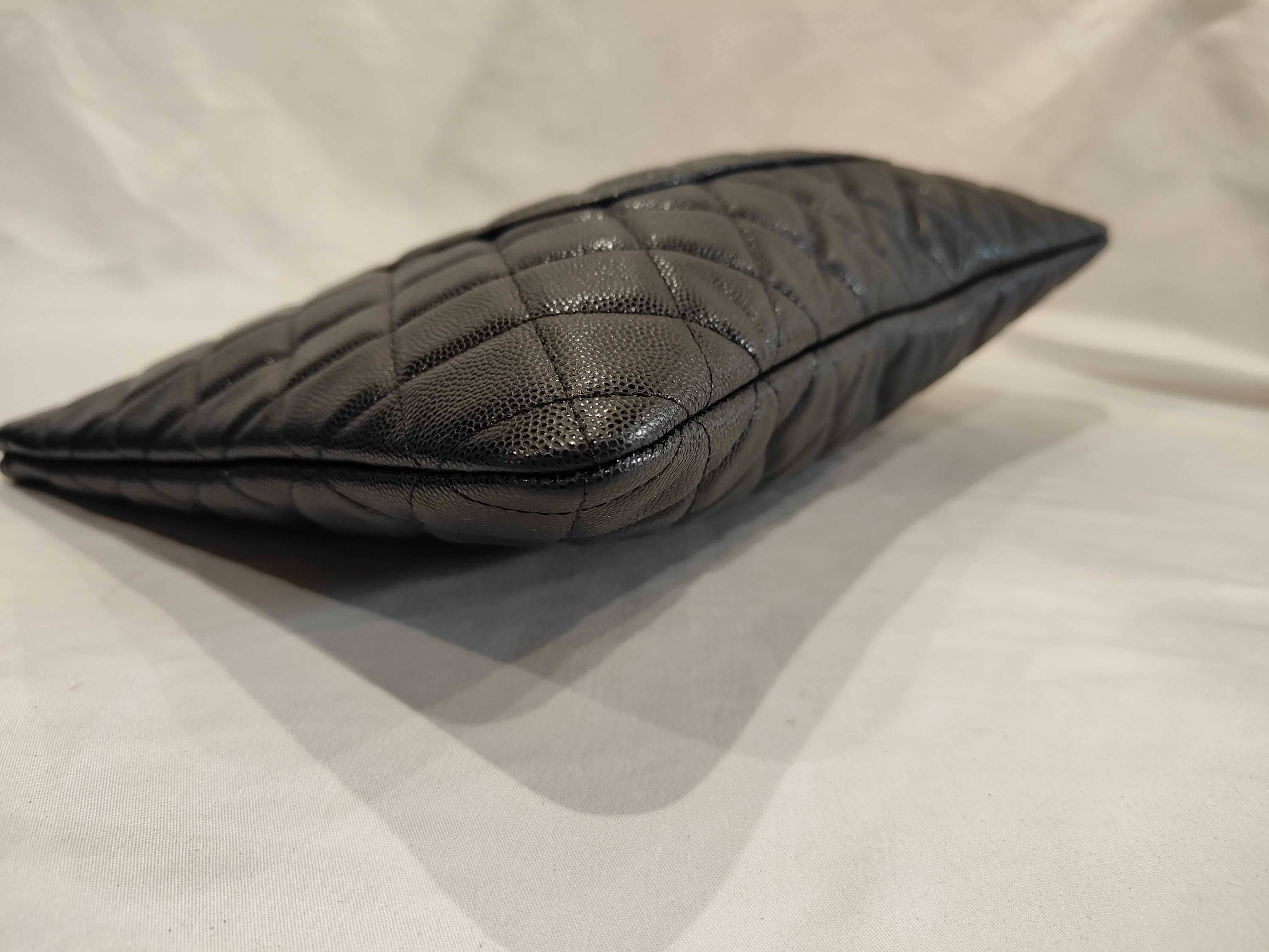Caviar Skin Mat Pouch — view 4