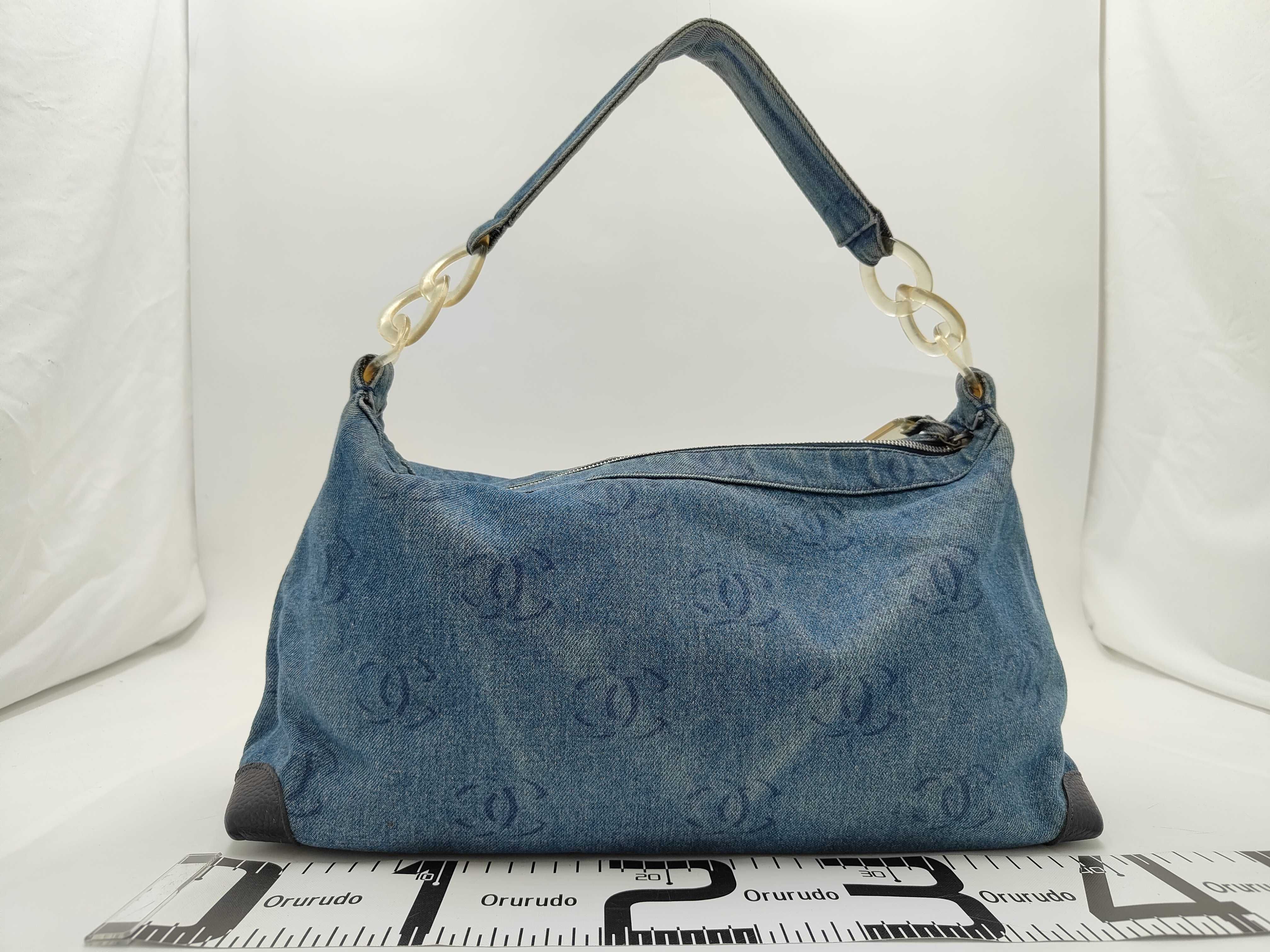 denim shoulder bag with Coco Mark, serial number 7. — view 2