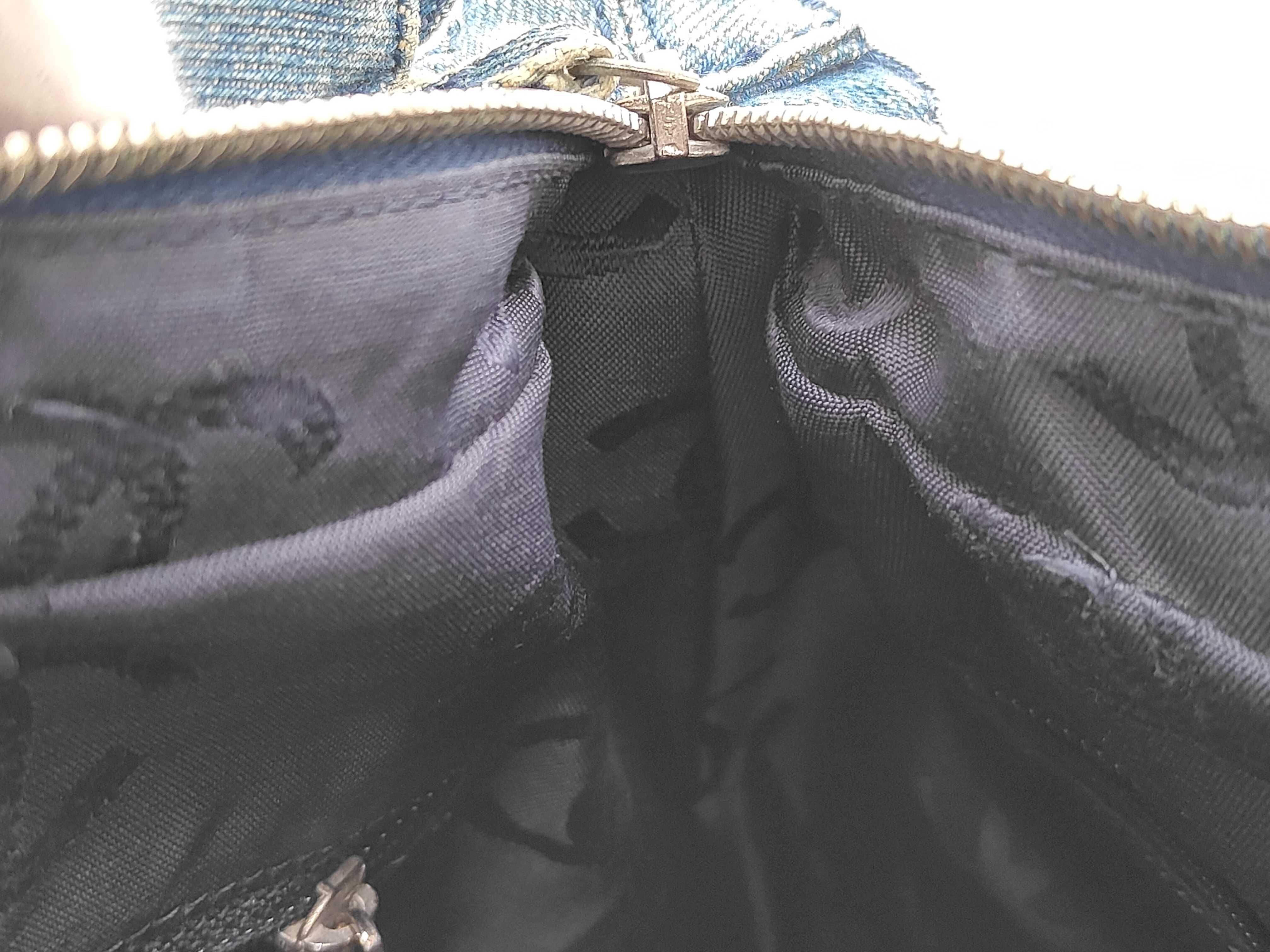 denim shoulder bag with Coco Mark, serial number 7. — view 11