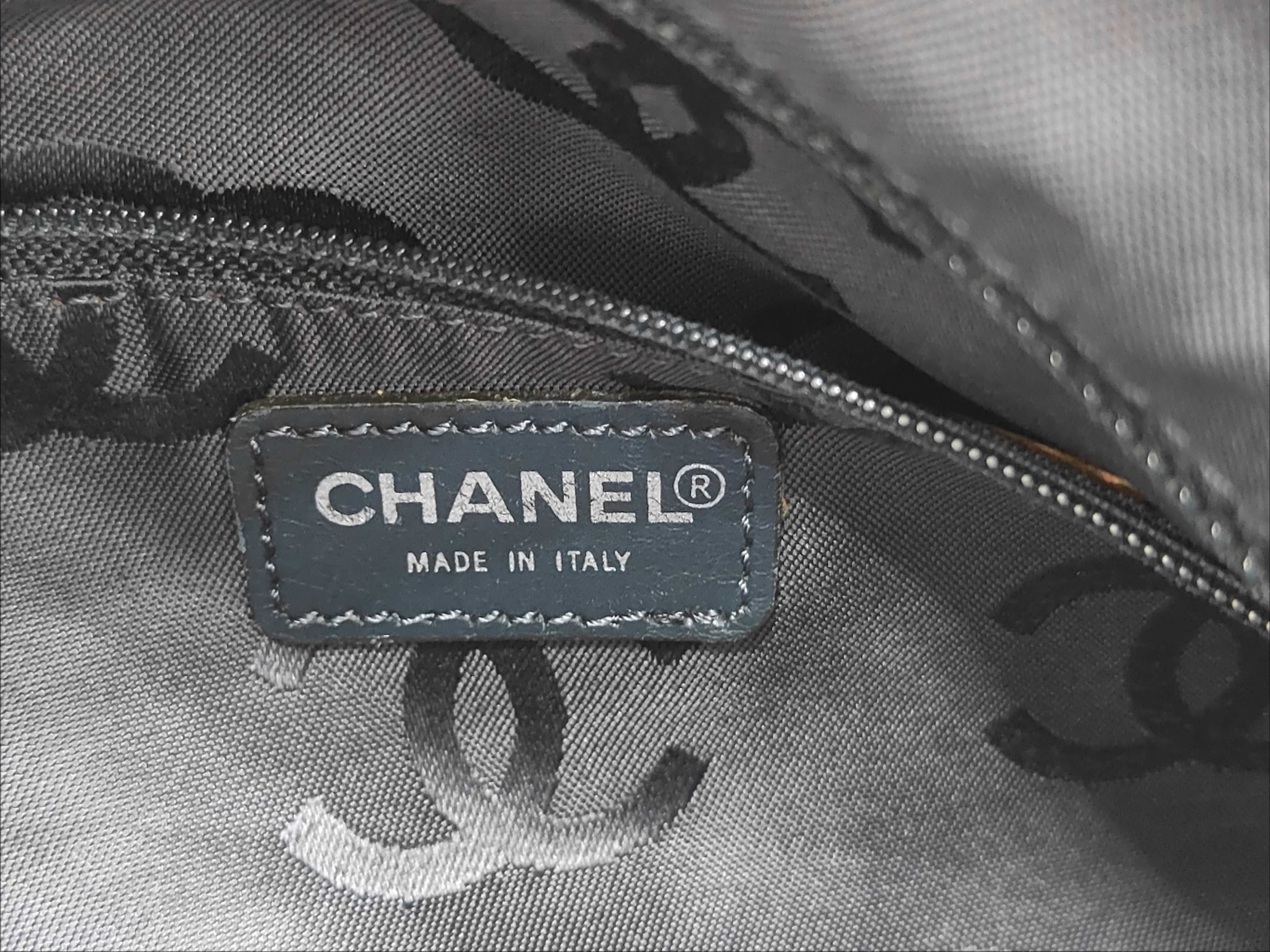 denim shoulder bag with Coco Mark, serial number 7. — view 12