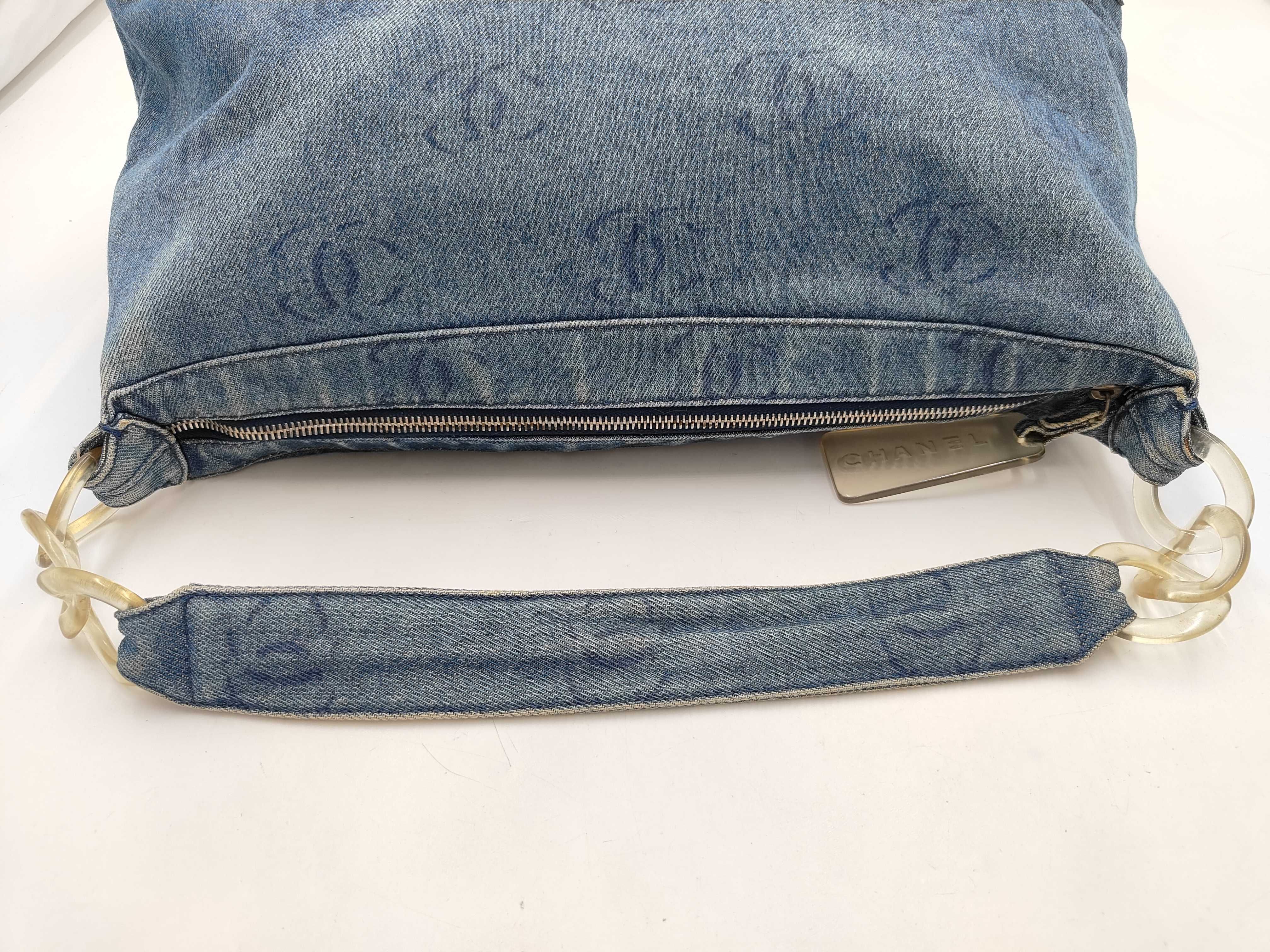 denim shoulder bag with Coco Mark, serial number 7. — view 5