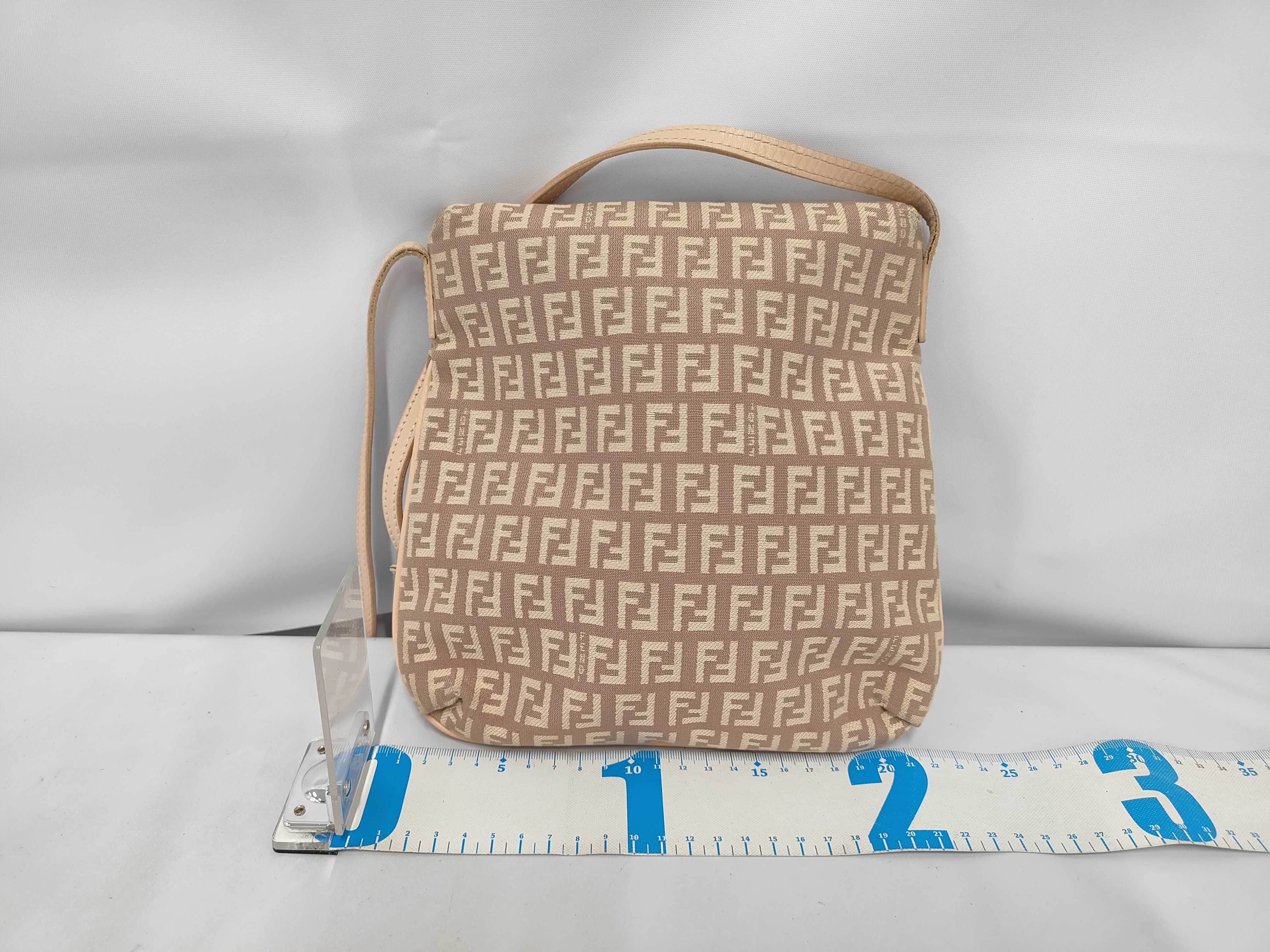 shoulder bag with FF hardware, brown. — view 2