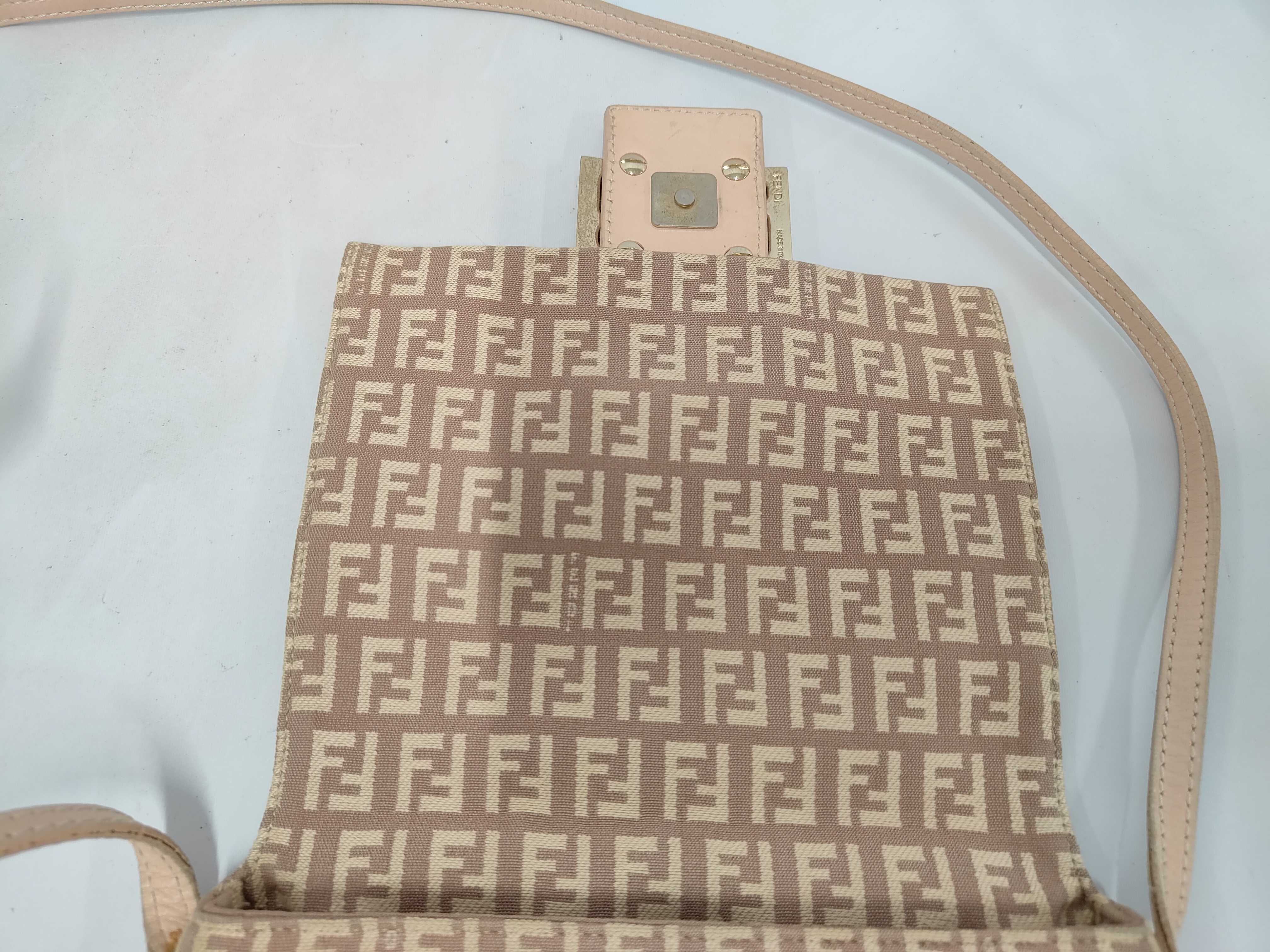 shoulder bag with FF hardware, brown. — view 15