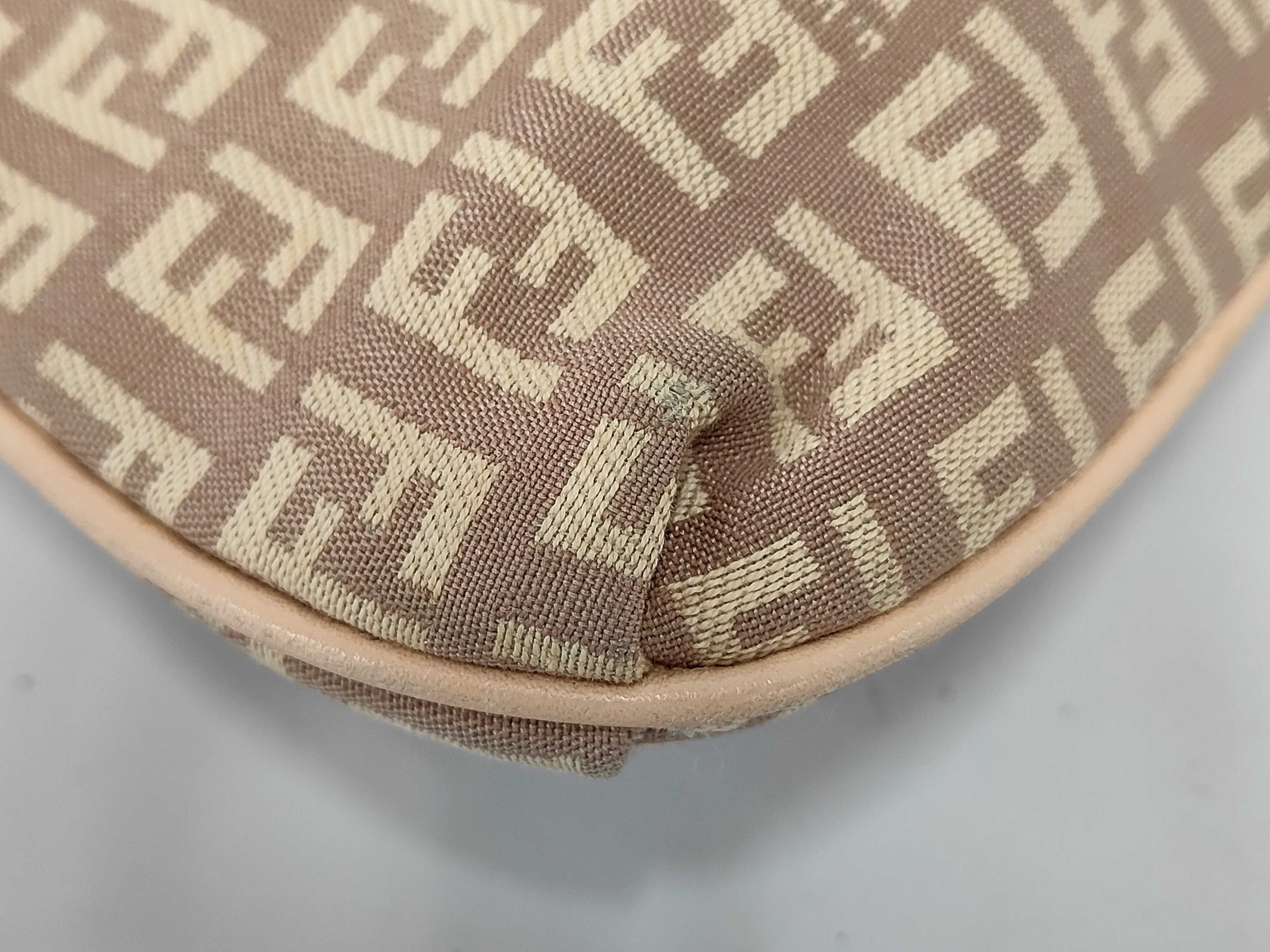 shoulder bag with FF hardware, brown. — view 4