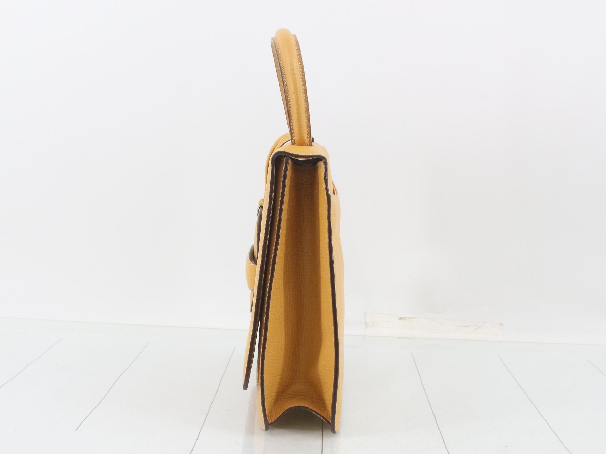 Barcelona Leather 2WAY Handbag Shoulder Bag Yellow — view 3
