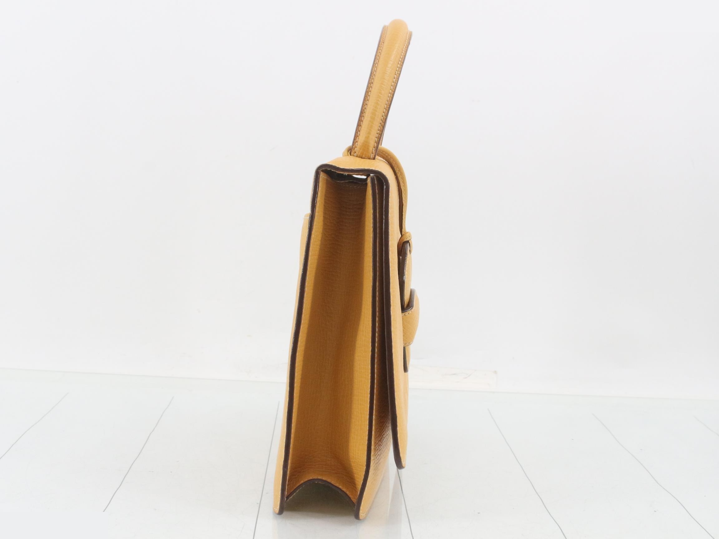 Barcelona Leather 2WAY Handbag Shoulder Bag Yellow — view 4