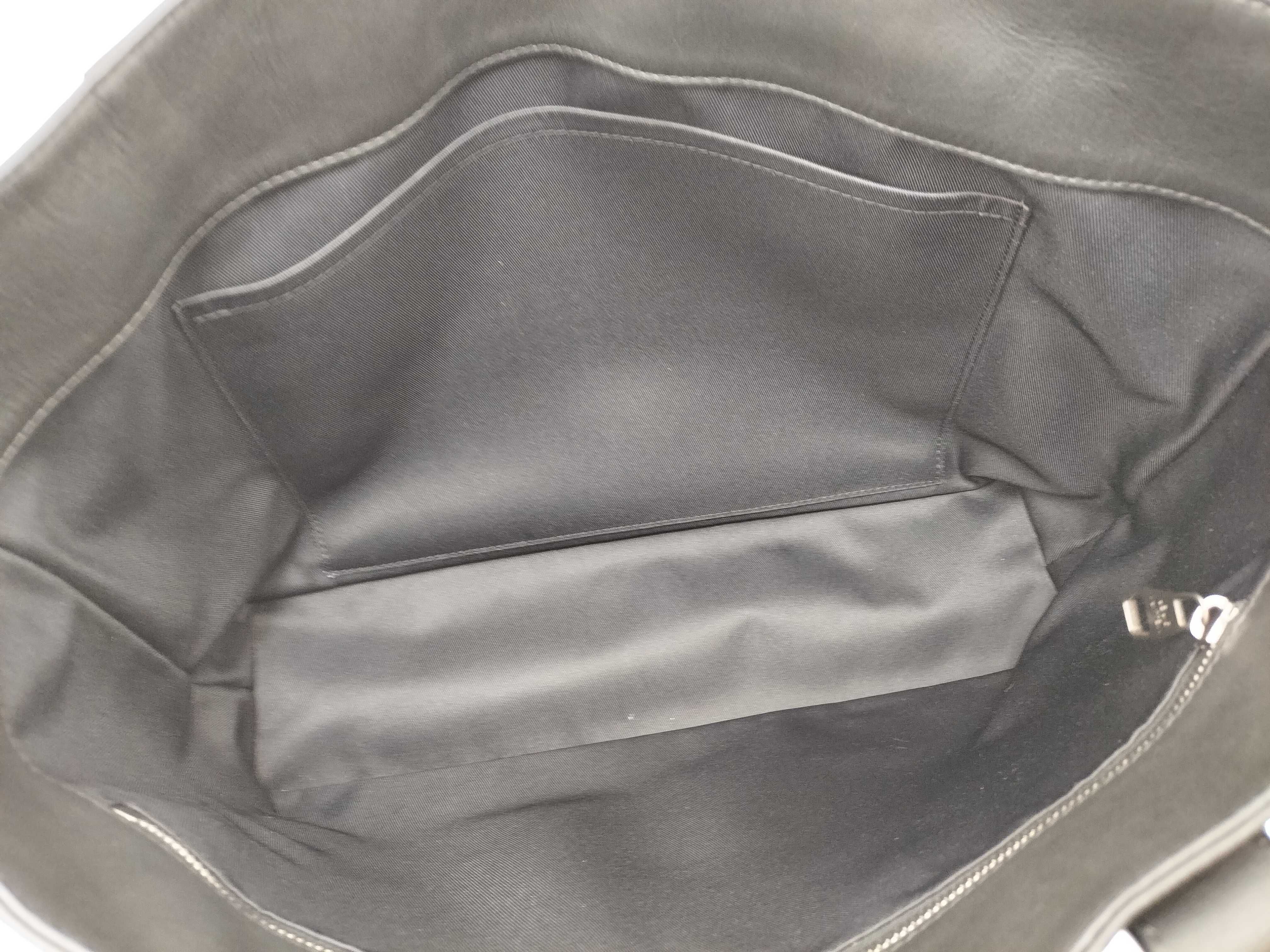 Damier Infini Leather Cabas Voyage Tote Bag Black N41493 UB4198 Tote Bag — view 11