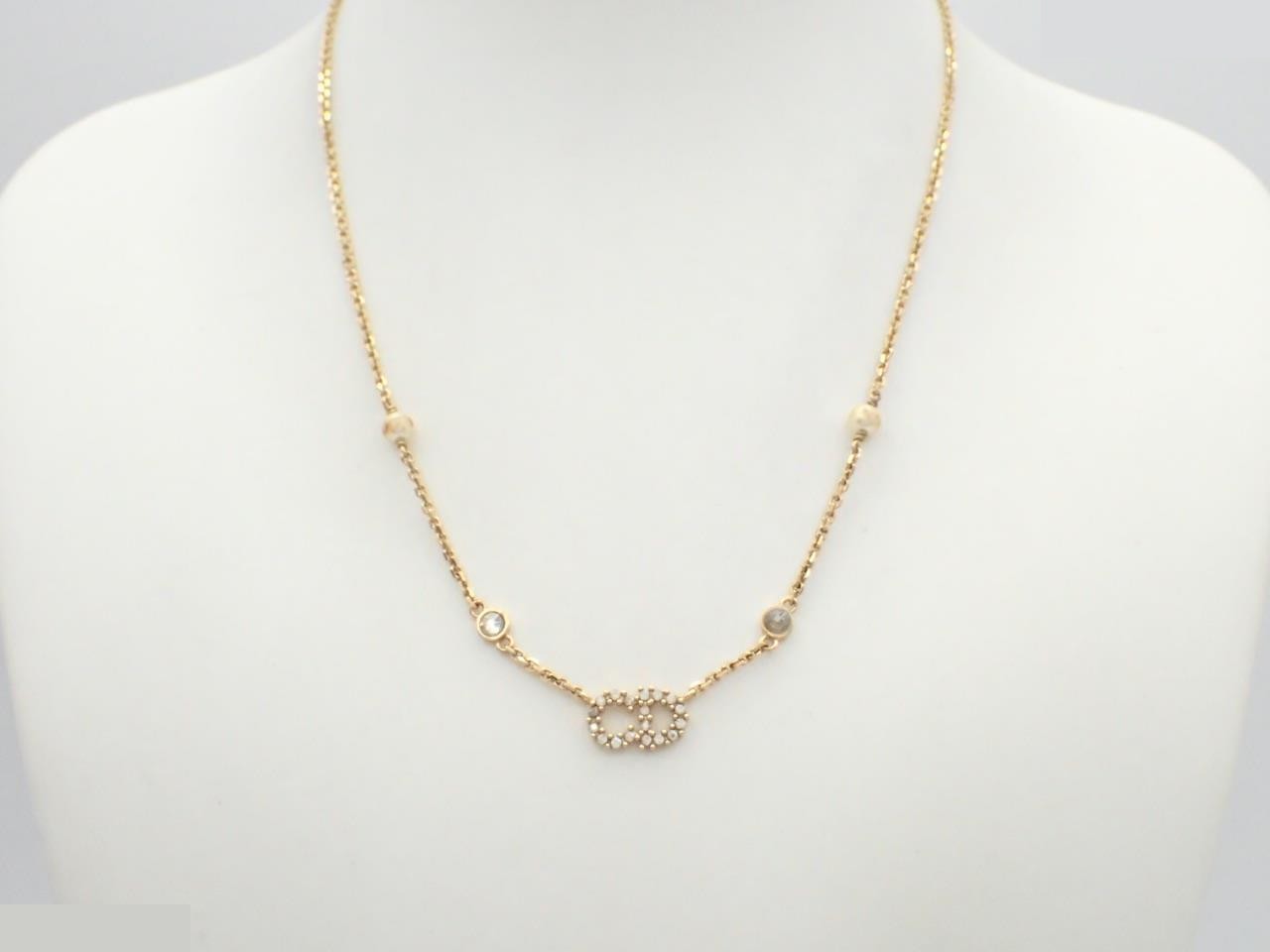 necklace gold rhinestone — view 3
