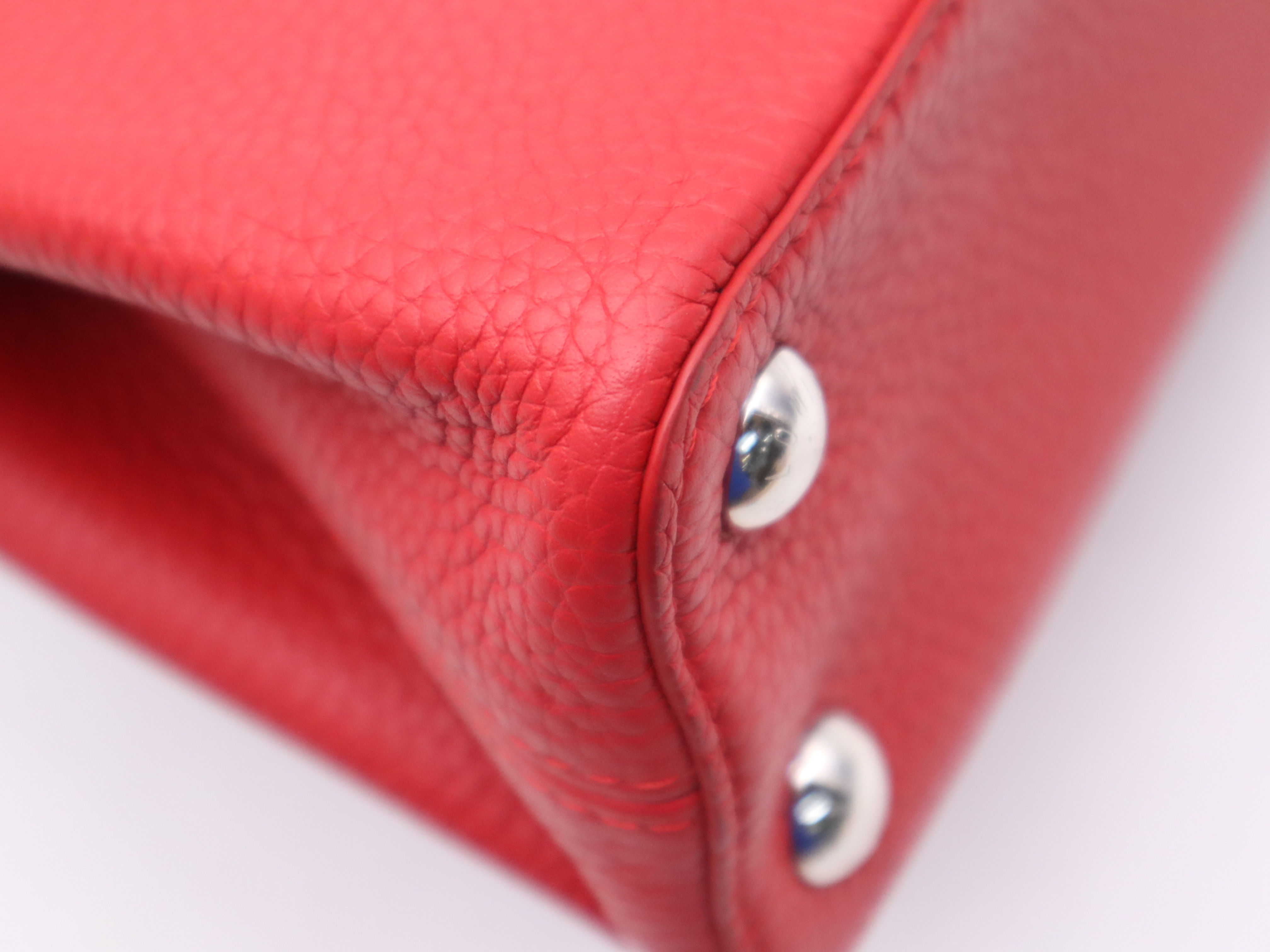 M94754 Parnasséa Capucines BB Ruby Handbag with Shoulder Strap — view 9