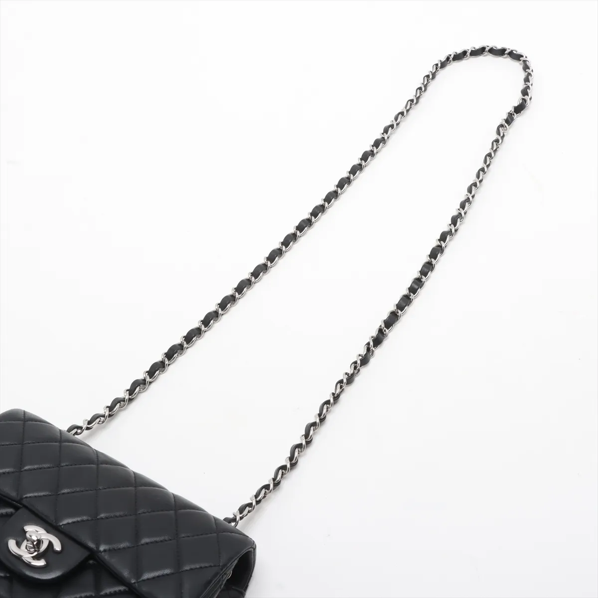 [Individually wrapped] Chanel Mini Matelasse 20 Lambskin Single Flap Single Chain Bag Black Silver Hardware HNCA8H17 Random Plate A69900 — view 5