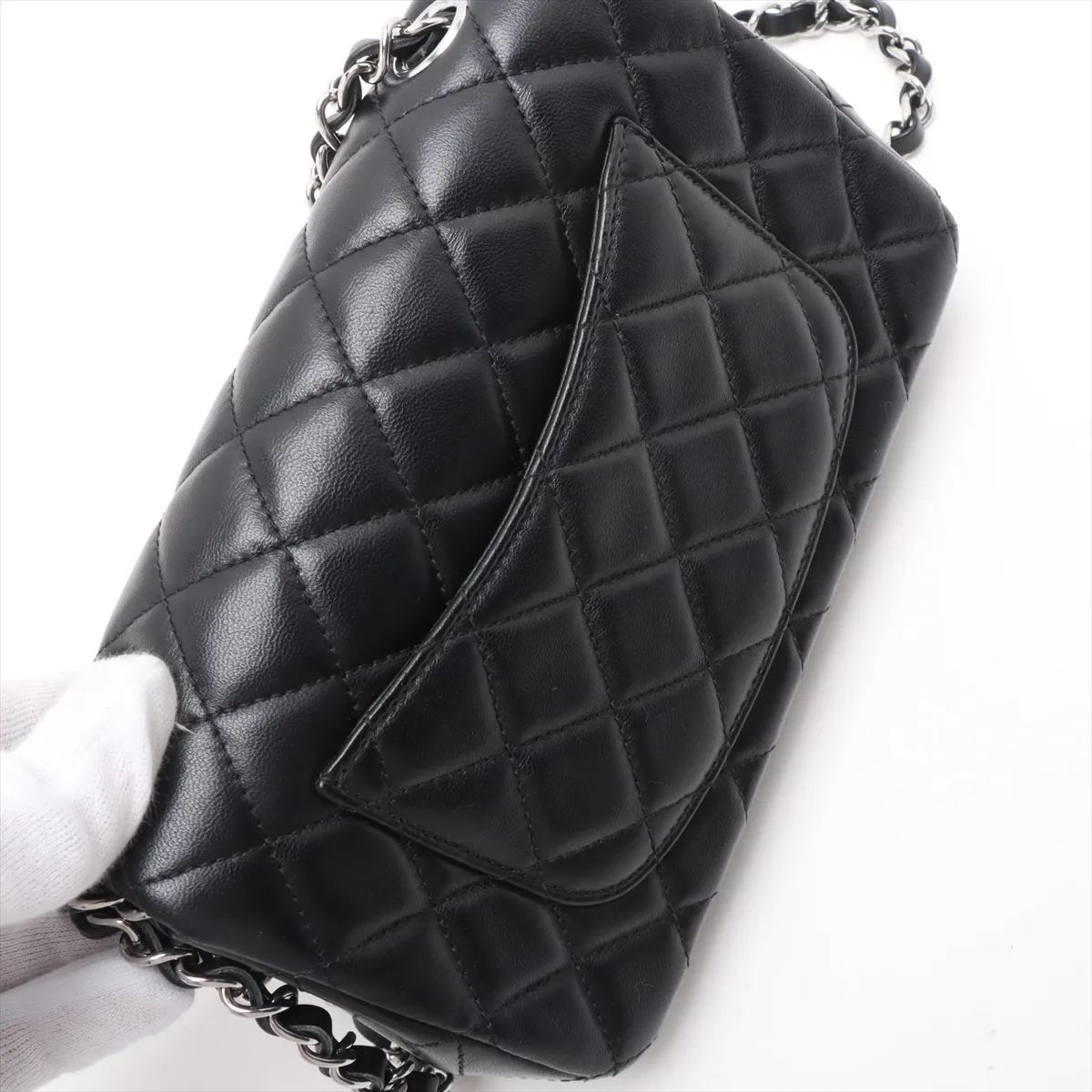 [Individually wrapped] Chanel Mini Matelasse 20 Lambskin Single Flap Single Chain Bag Black Silver Hardware HNCA8H17 Random Plate A69900 — view 10
