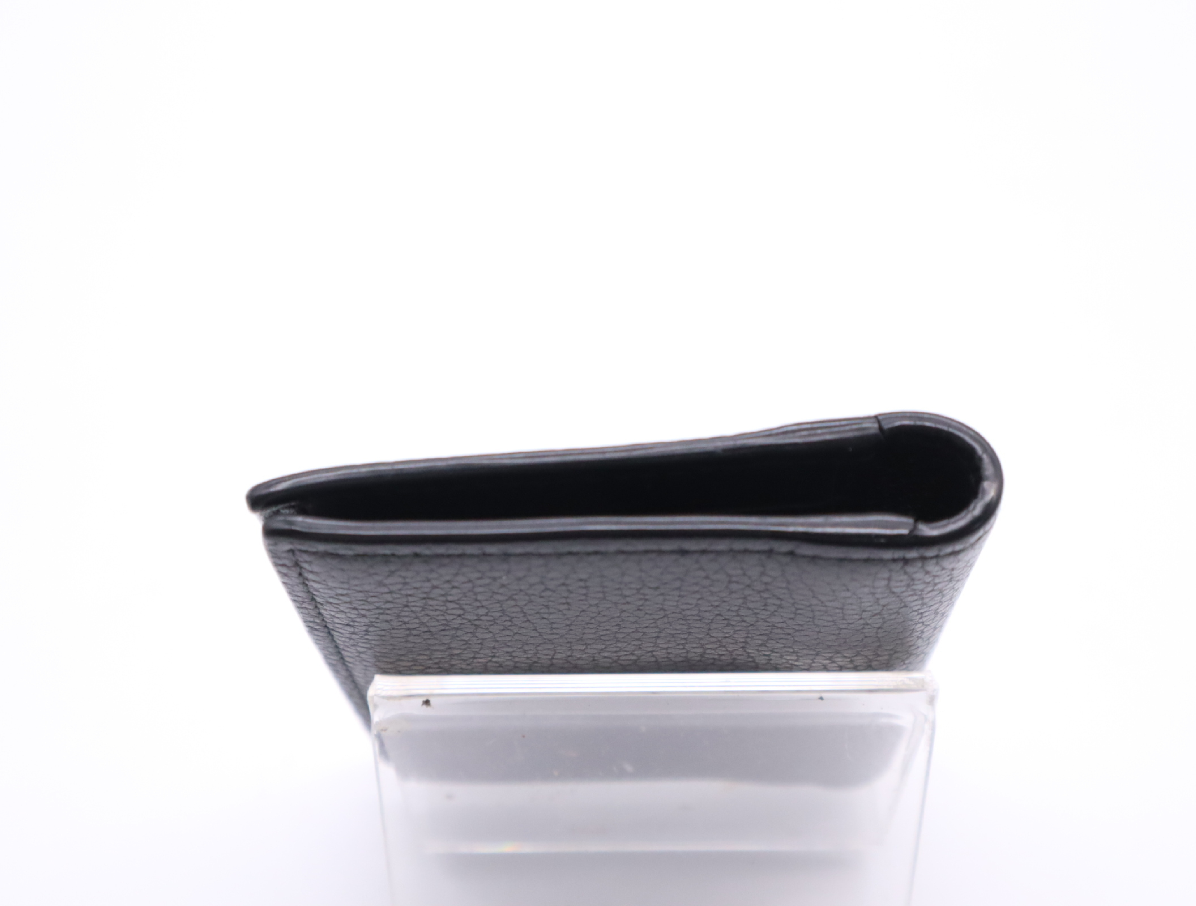 2ESCH138CDI_H00N CD Icon Grained Calfskin Bi-fold Card Holder, Black (Card Case/Pass Case/Business Card Holder) — view 4