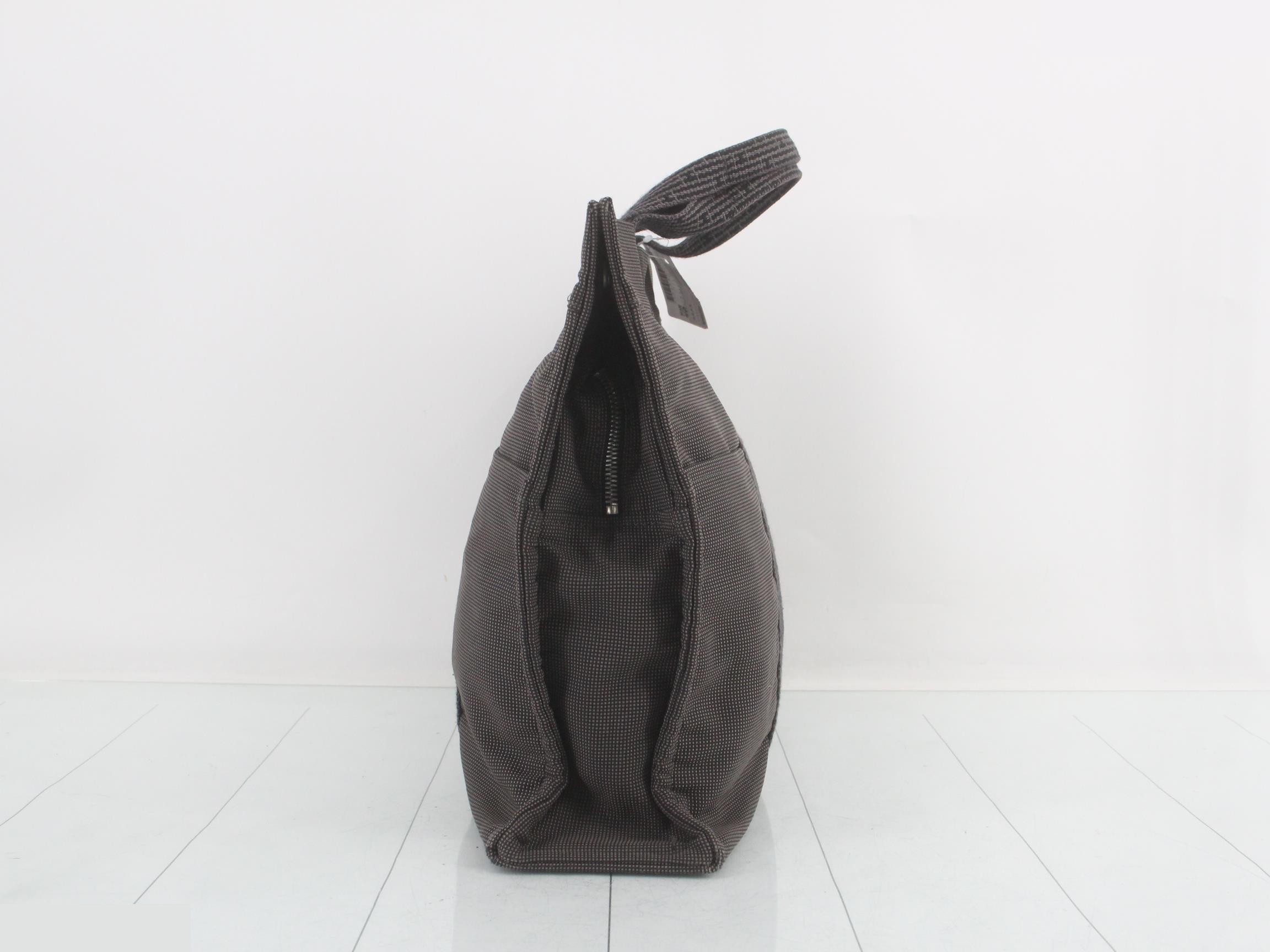 Yell line tote bag — view 3