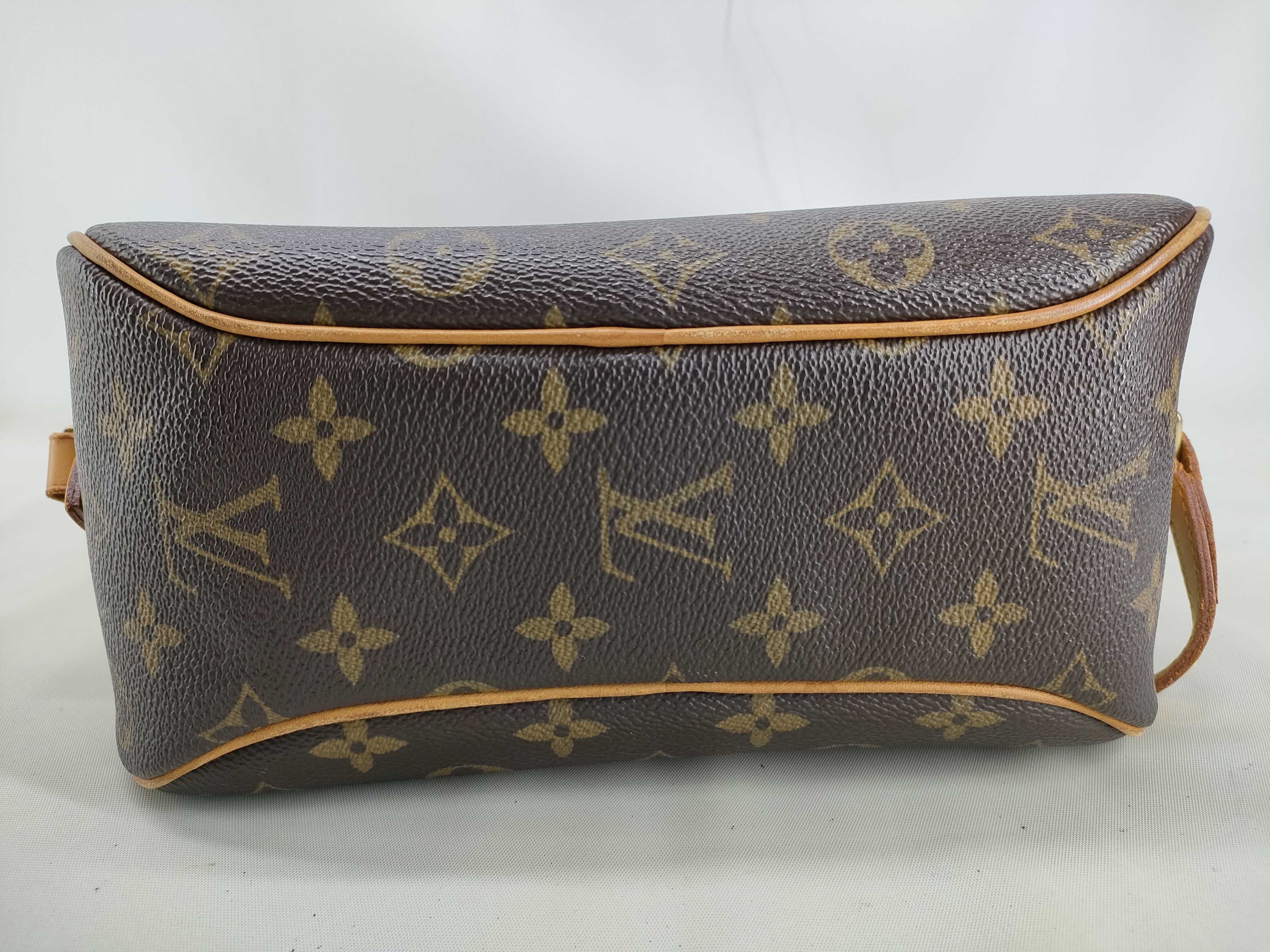 Monogram Blois M51221 SN0025 Brown Shoulder Bag — view 3