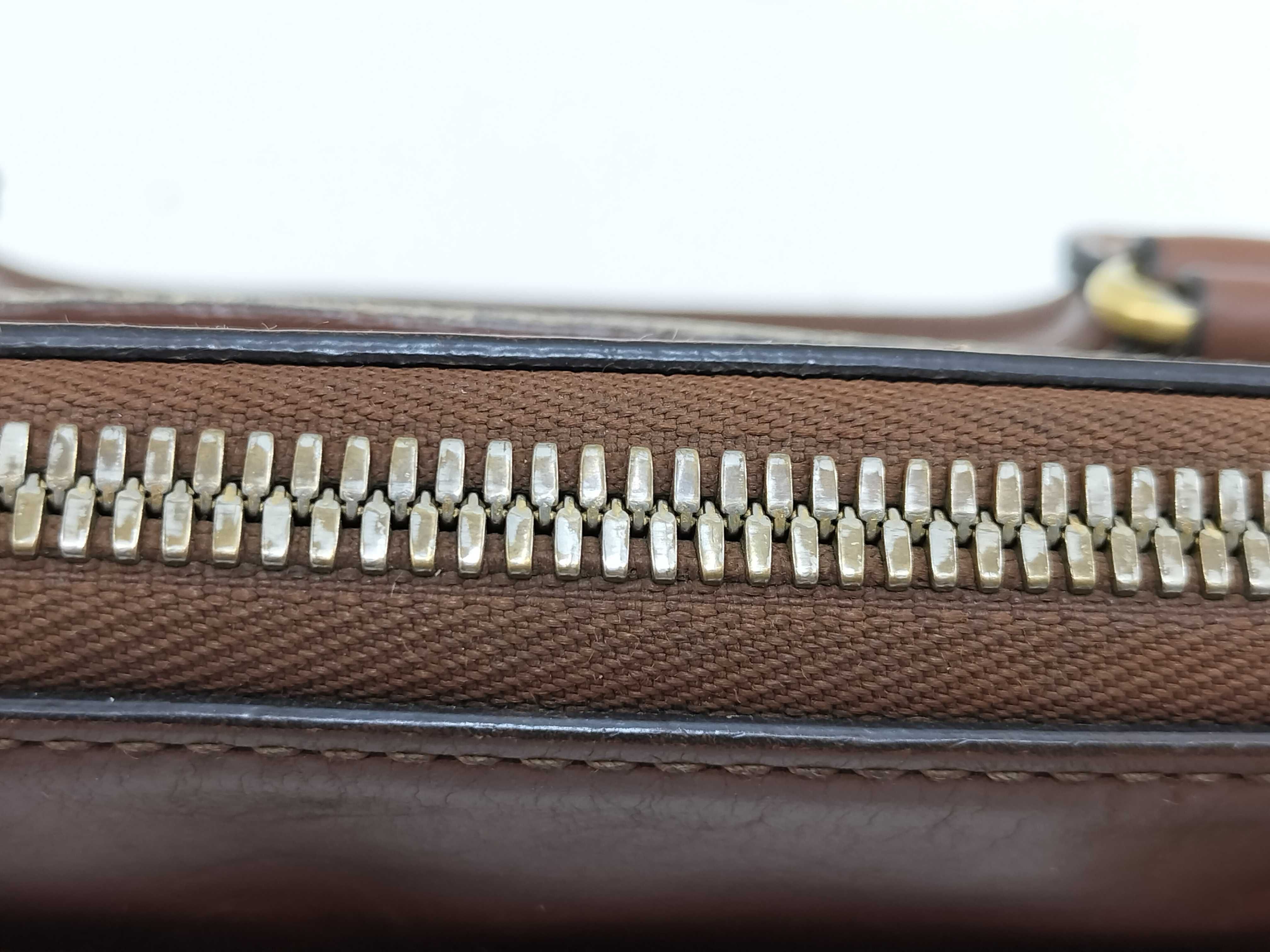 GG Supreme Handbag — view 12