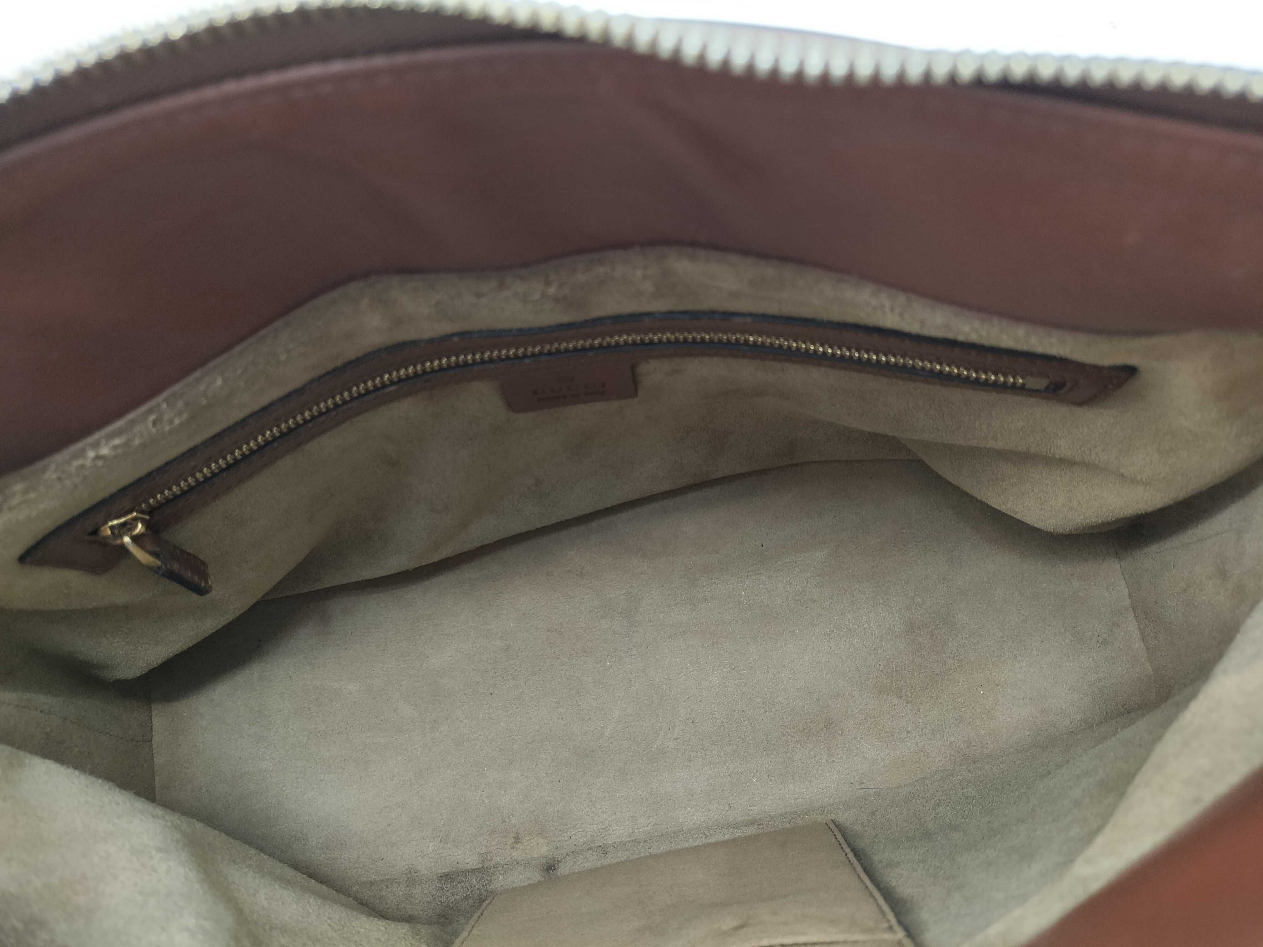 GG Supreme Handbag — view 13