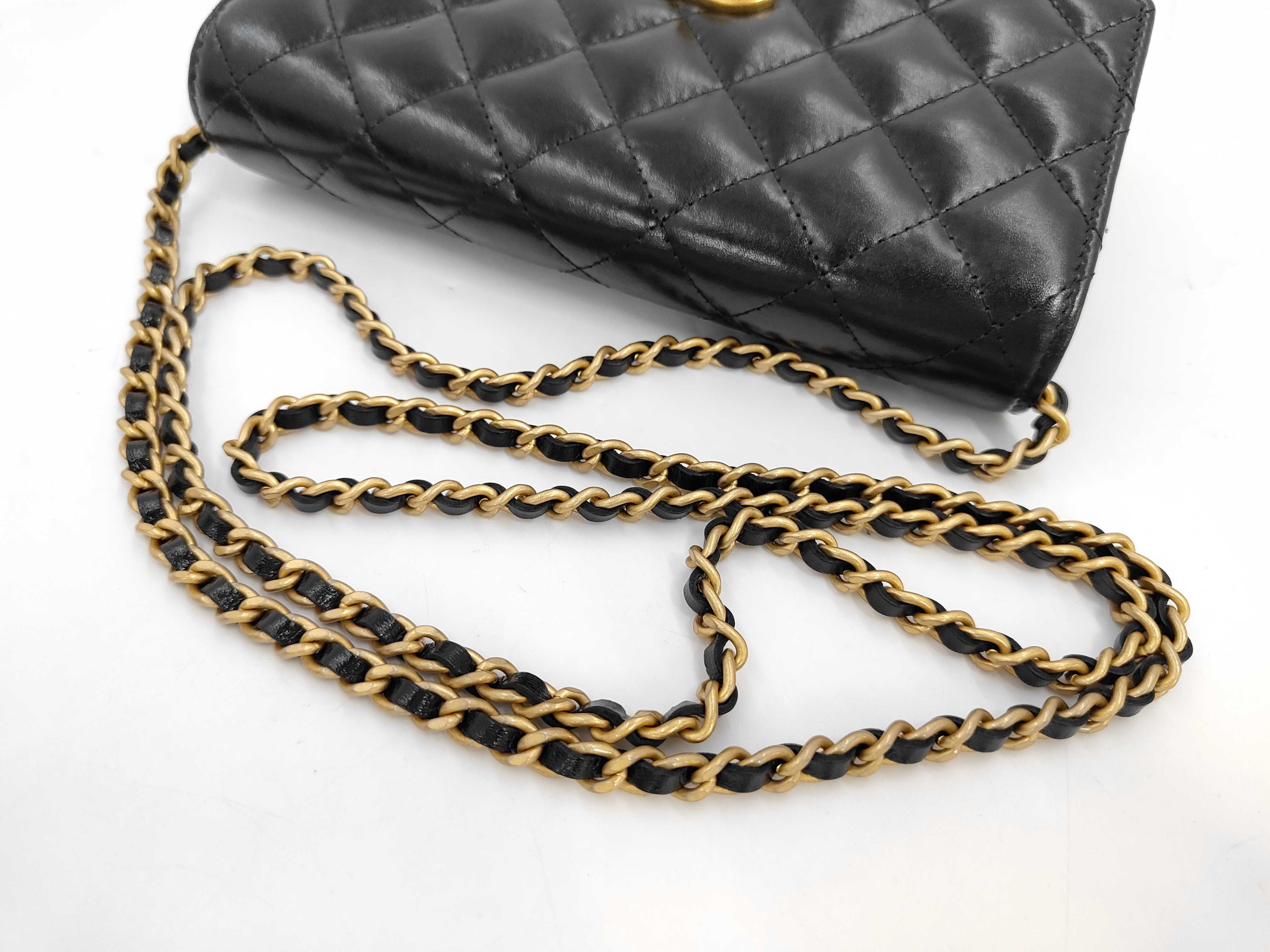 Matelassé Chain Wallet WOC Black Lambskin Coco Mark Gold Hardware Shoulder Bag — view 5