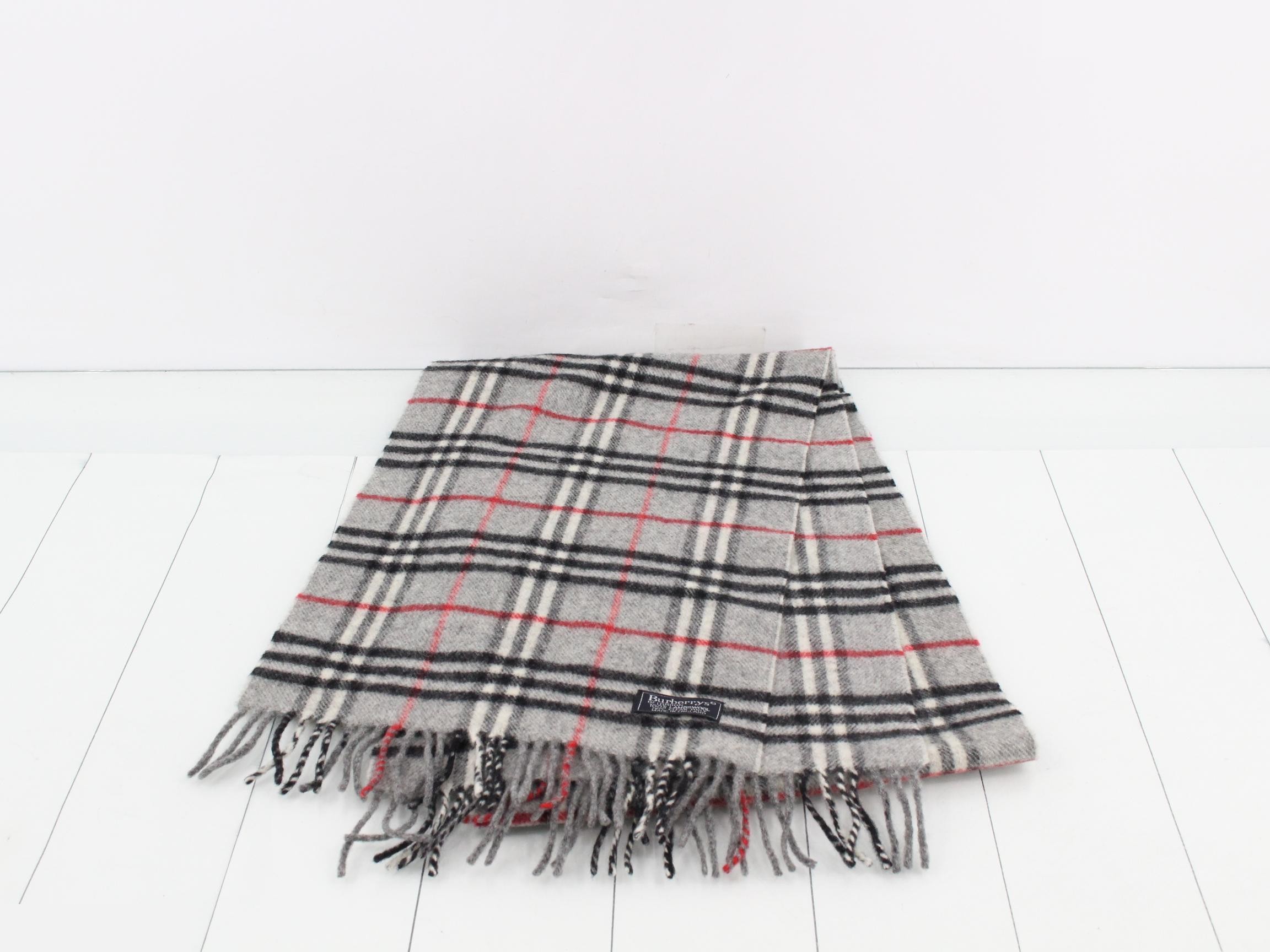 Other lines: Small items, accessories, and scarves — view 2
