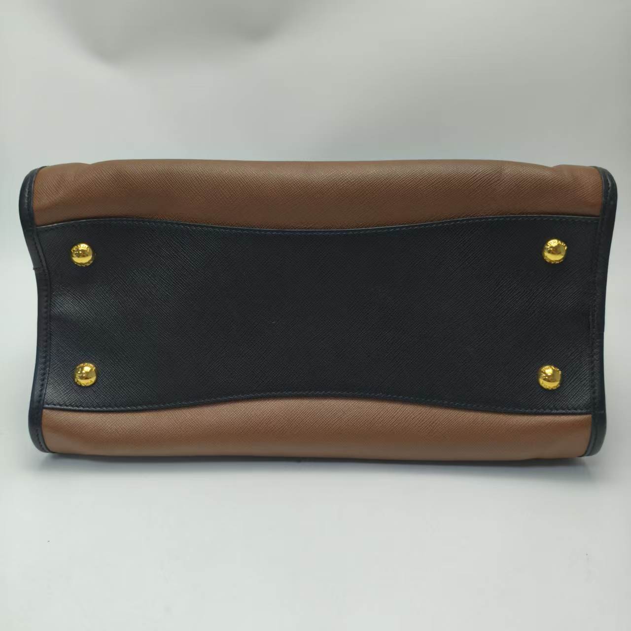 【*Shipped from: China*】PRADA Leather Handbag — view 5
