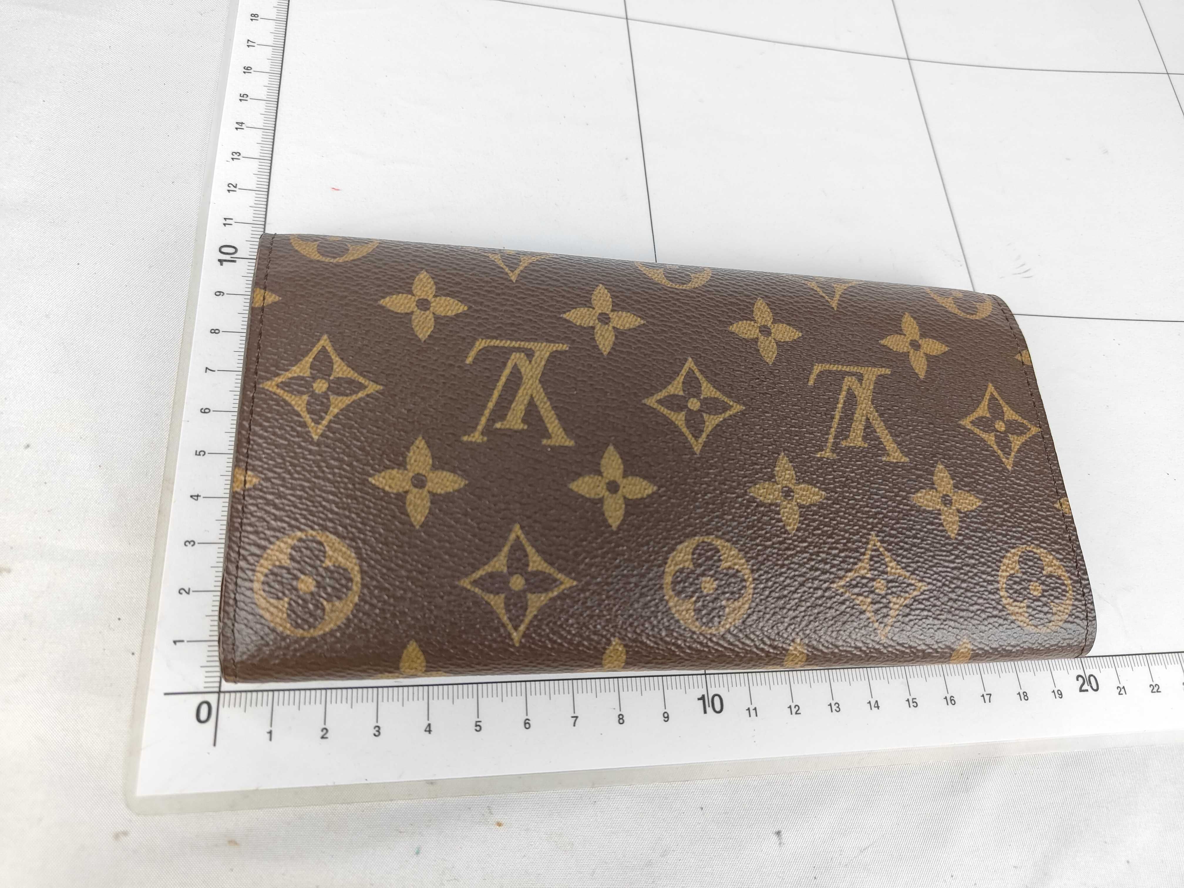 Monogram Portefeuille Emilie Wallet — view 2