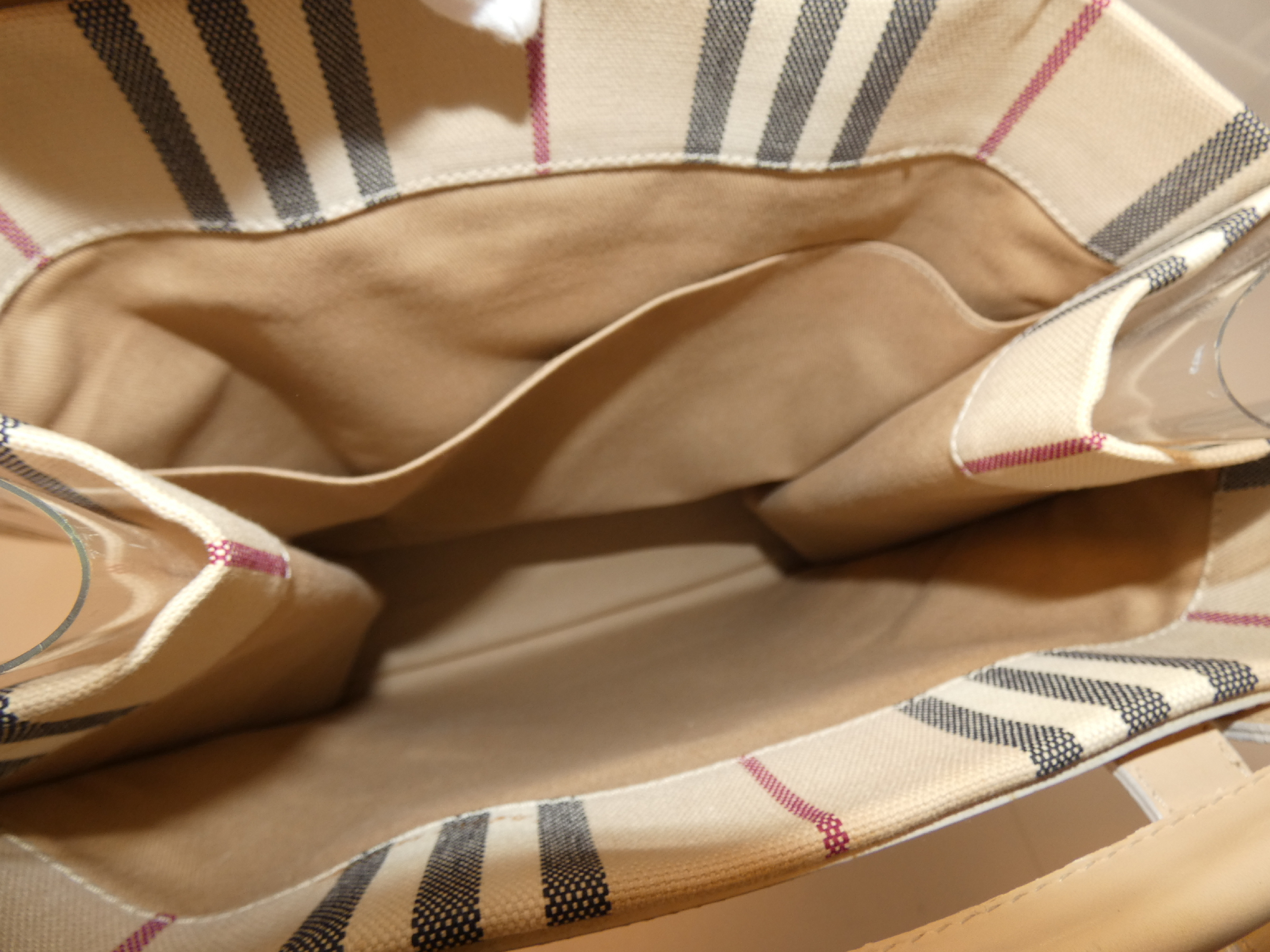Canvas Vinyl Leather Tote Handbag — view 8