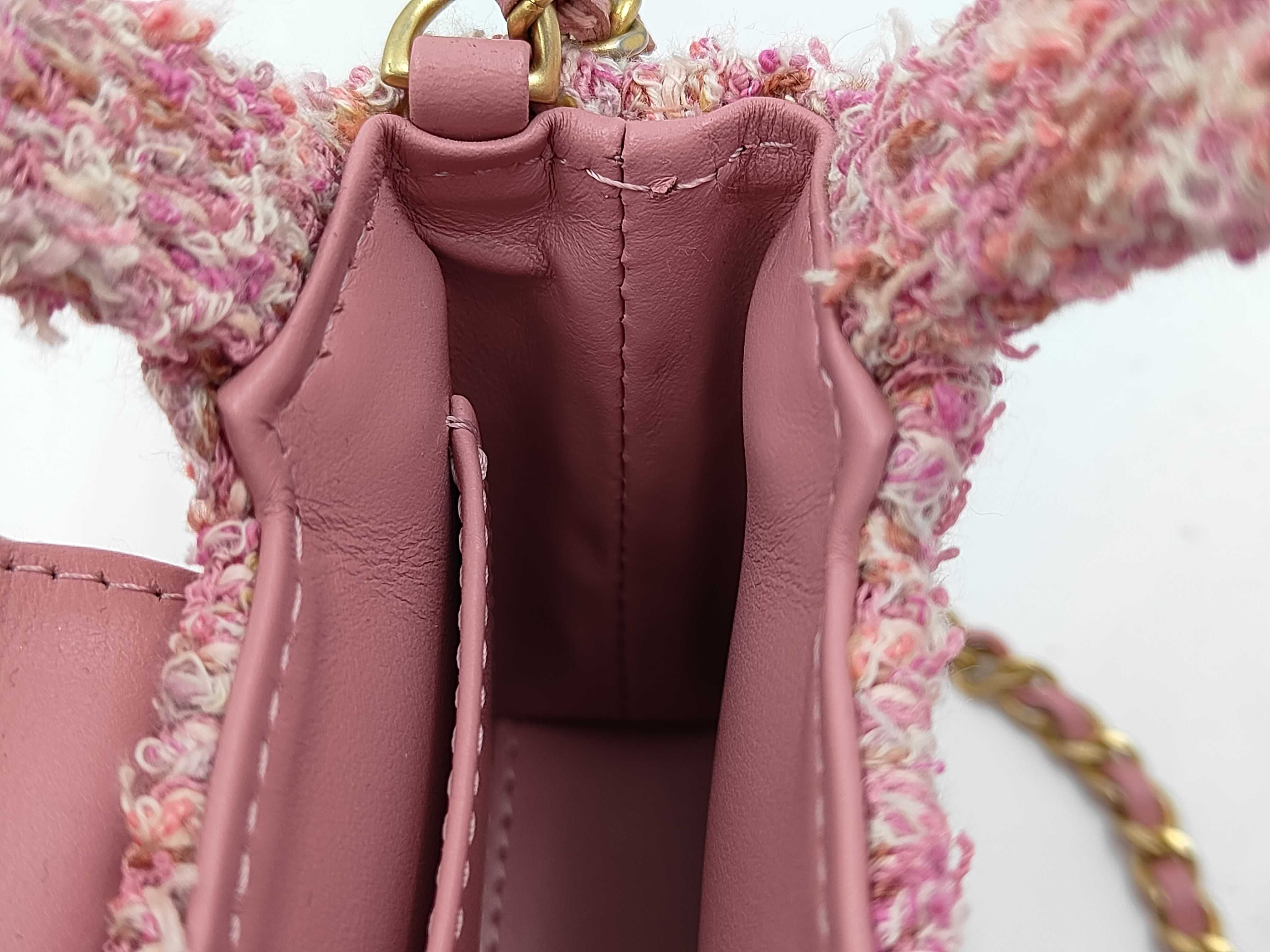 Matelassé Tweed 2-Way Handbag — view 11