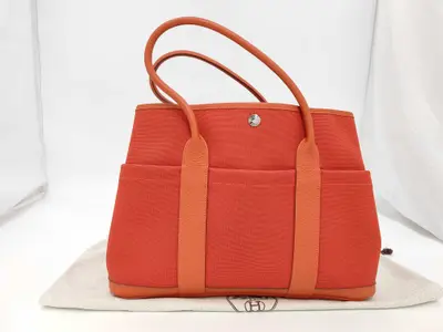 Garden Party Pocket 36PM Tote Bag