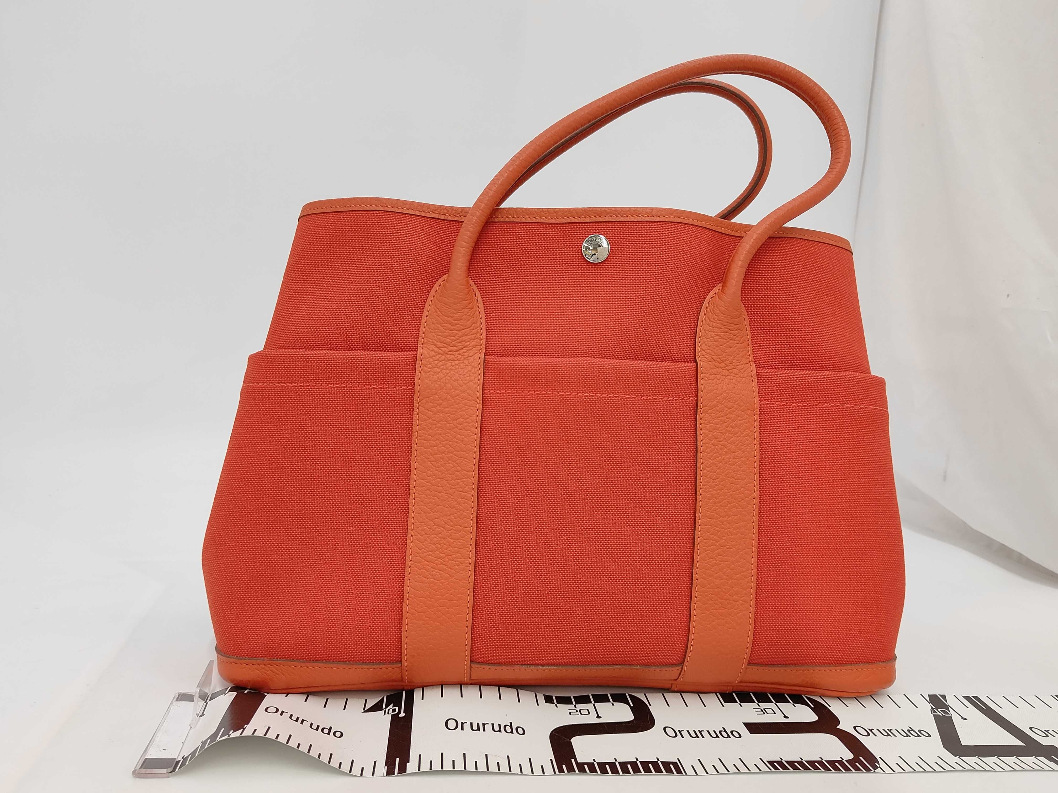 Garden Party Pocket 36PM Tote Bag — view 2