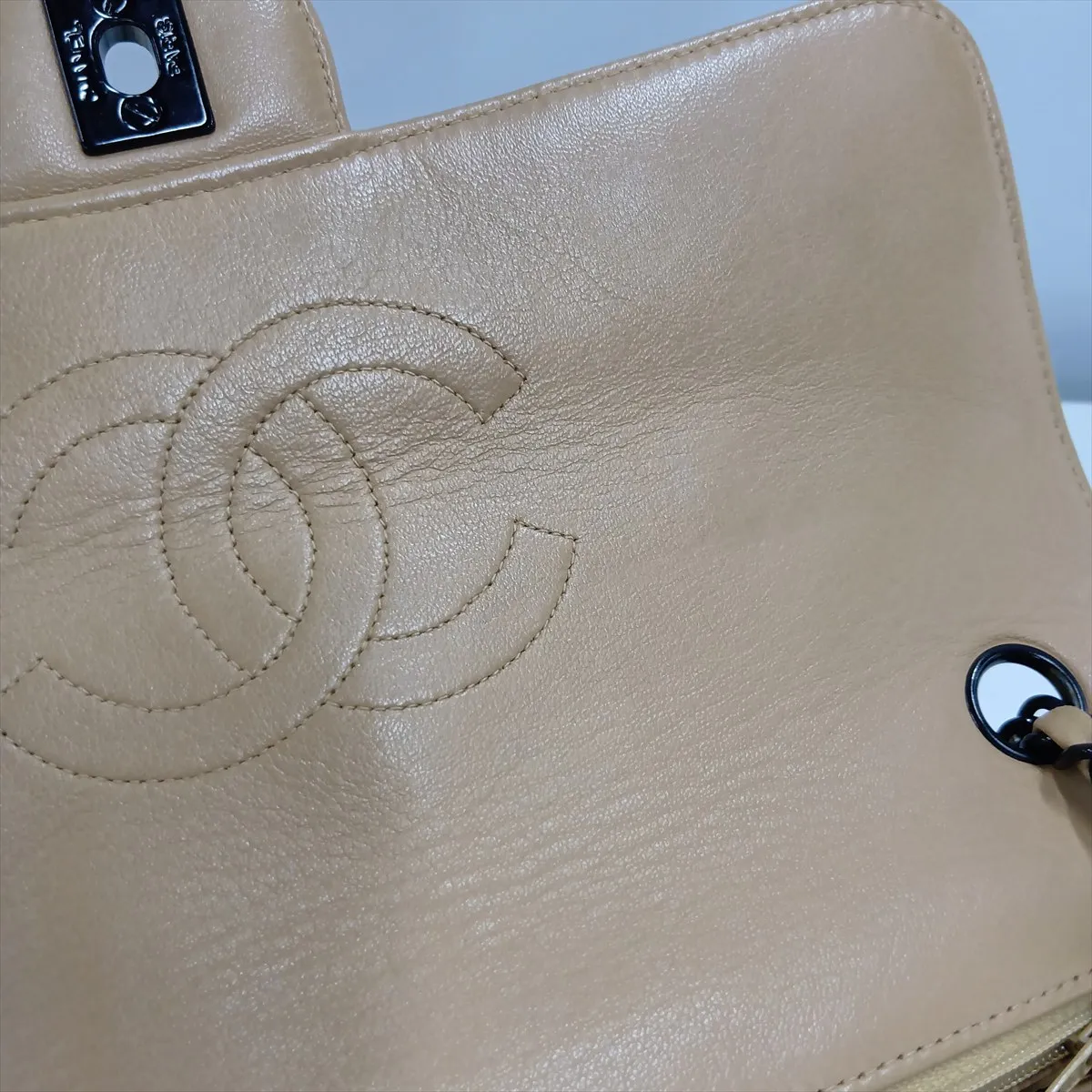 Matelassé 25 Lambskin Single Flap Single Chain Bag, Brown with Black Hardware, A01112 — view 13