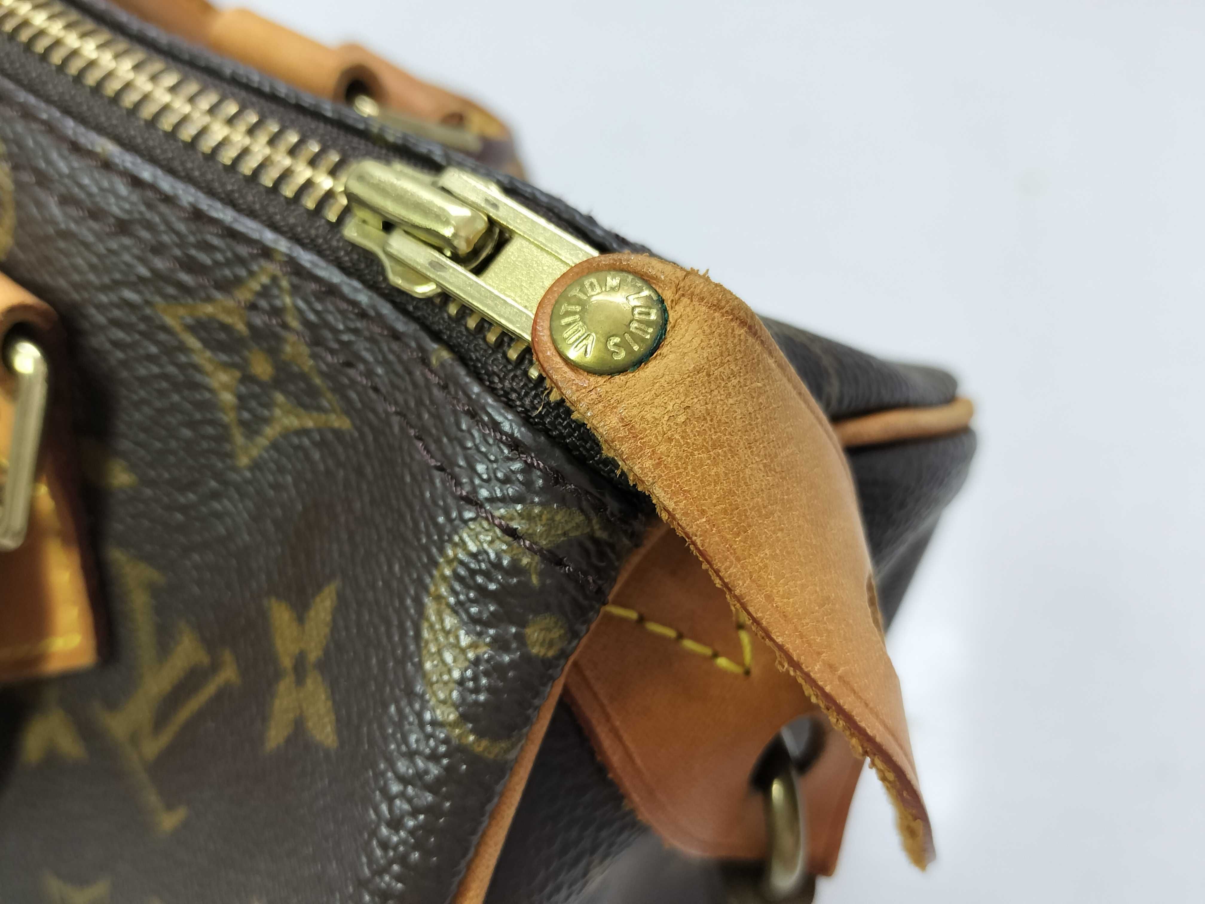 Monogram Speedy 25 Handbag with Key and Padlock — view 13
