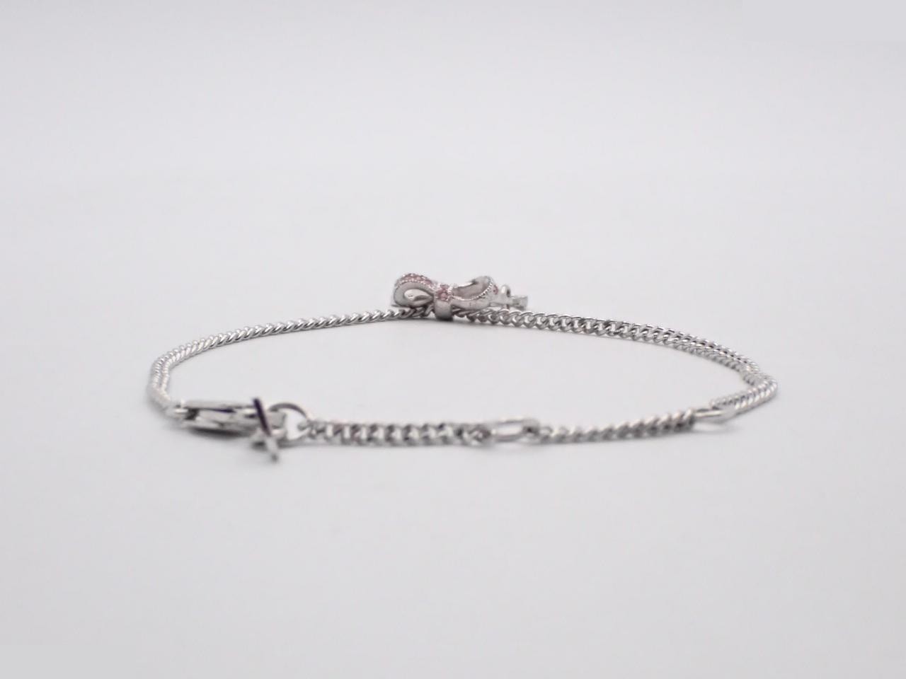 Other items in the line: Precious metal bracelets and bangles (metal), wrist circumference approximately 19.5 cm. — view 2